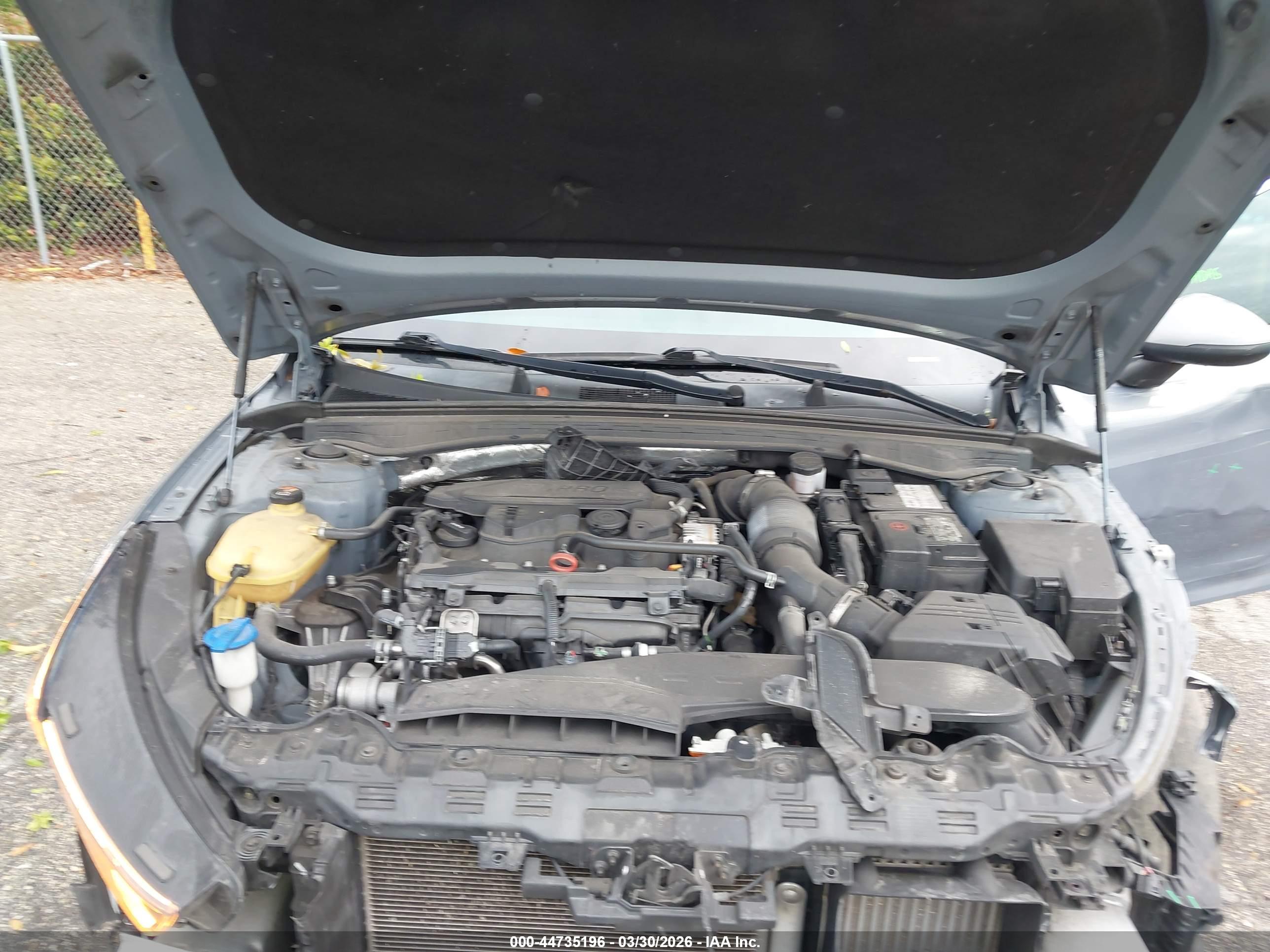 KIA K5 image 10