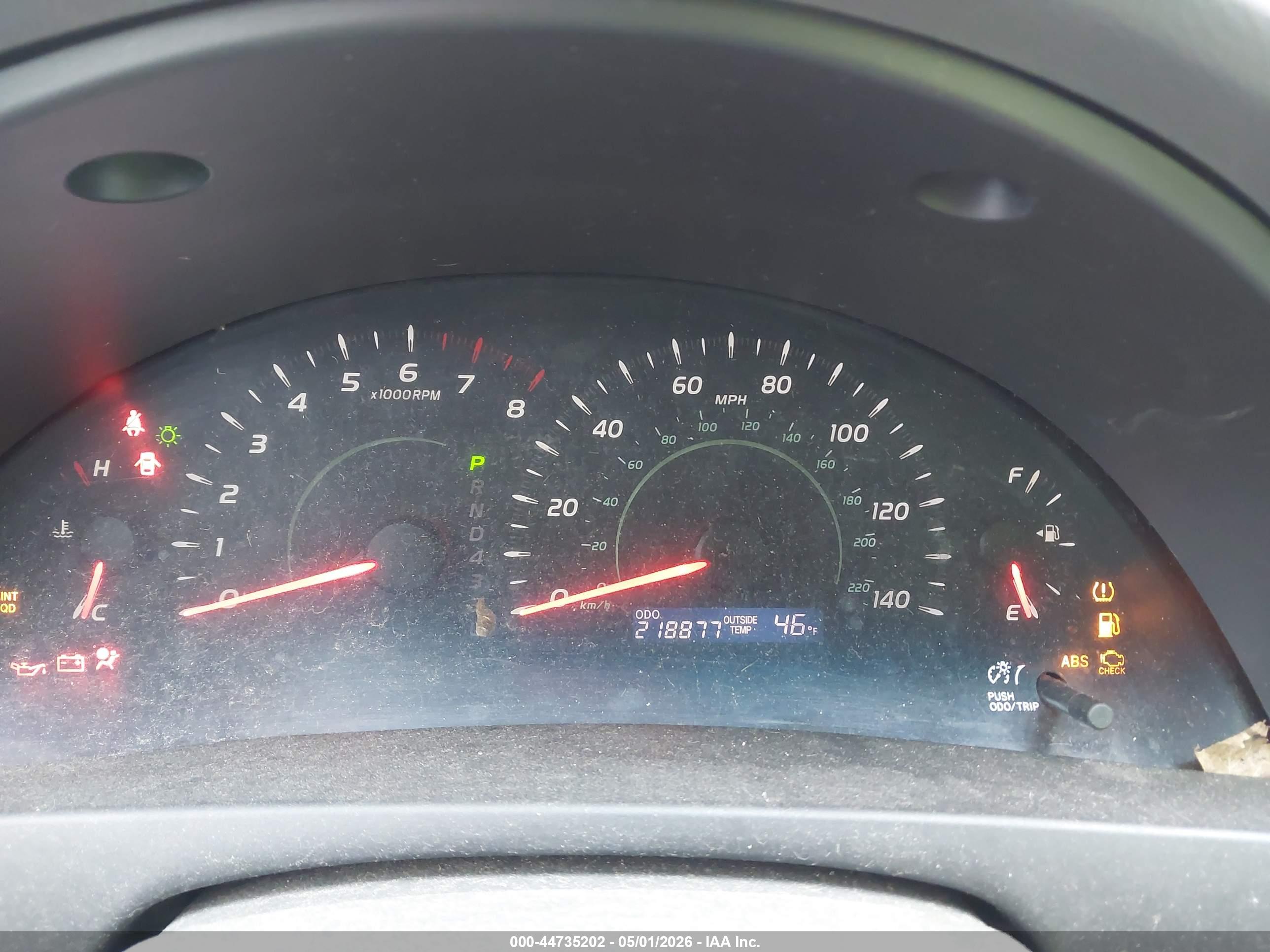 TOYOTA CAMRY image 7