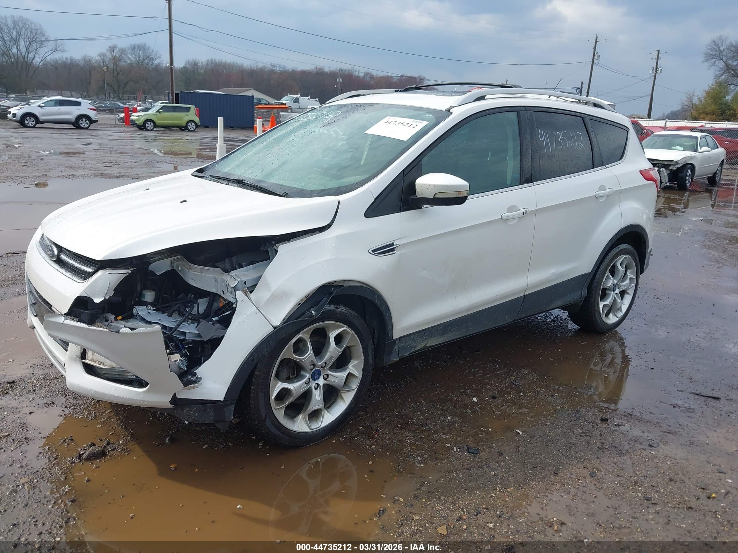 FORD ESCAPE image 2