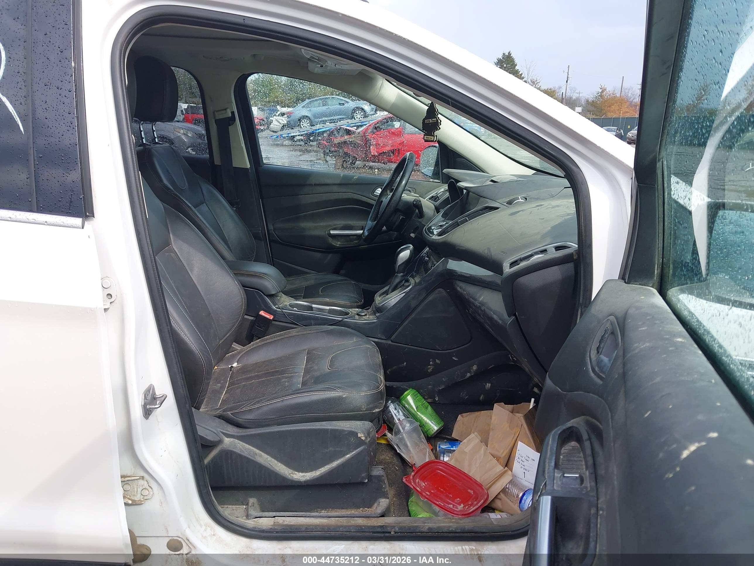 FORD ESCAPE image 5