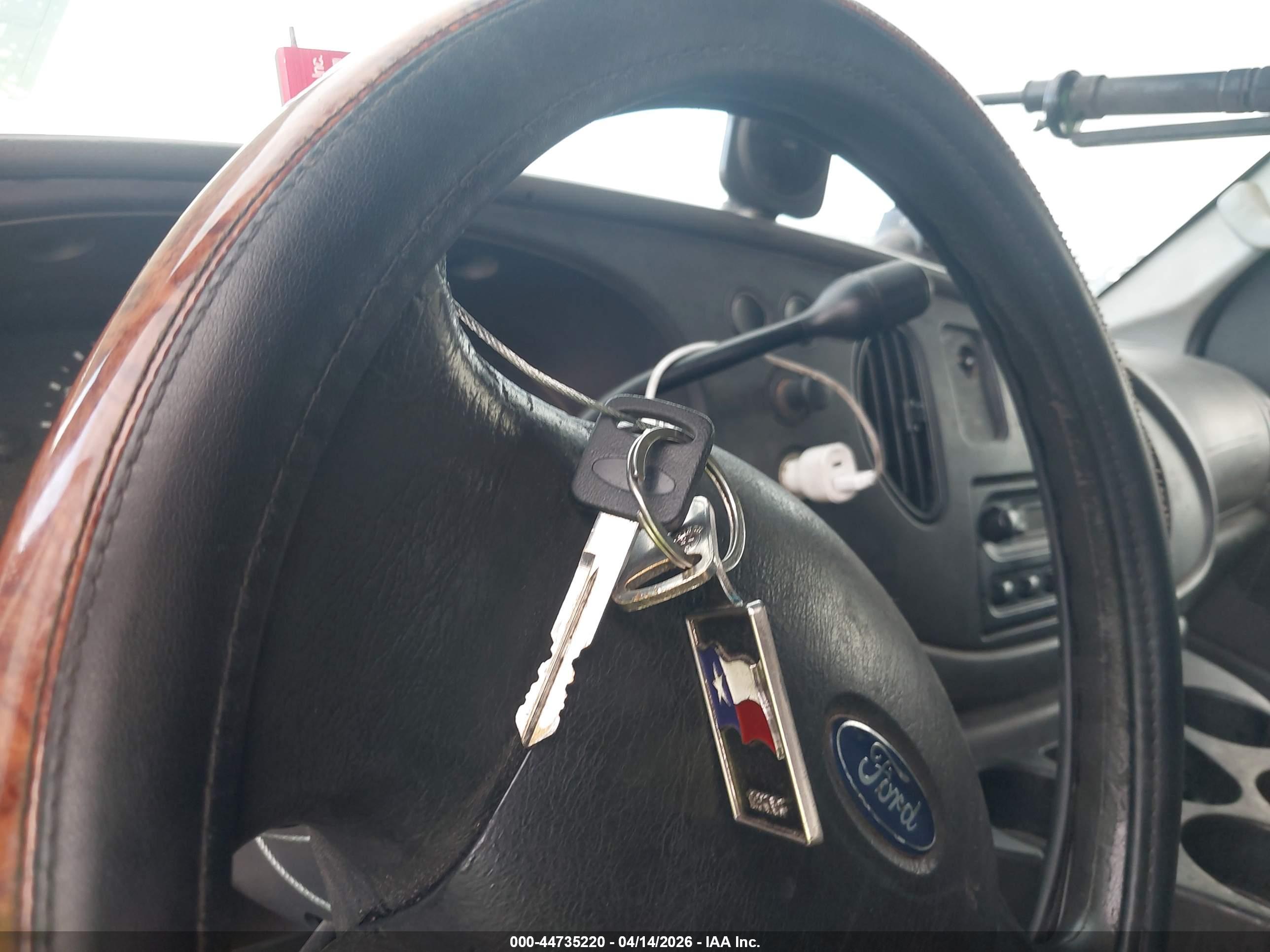 FORD E-350 image 11