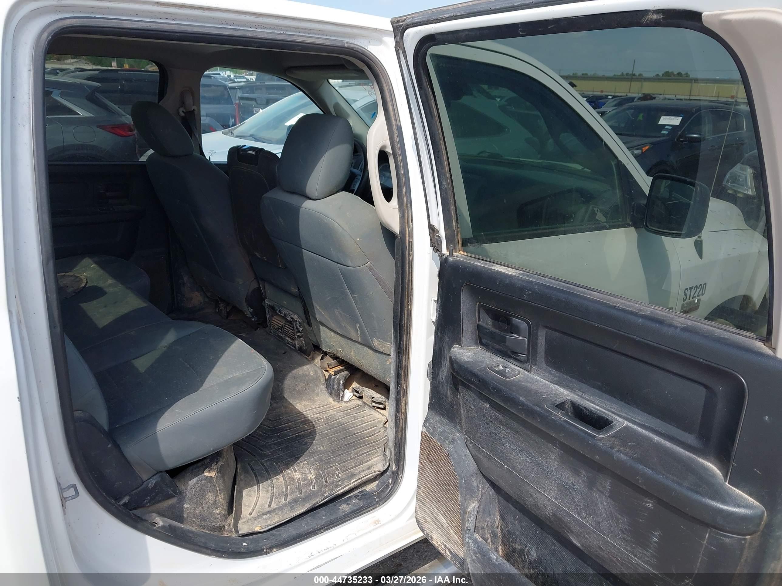 RAM 1500 image 8