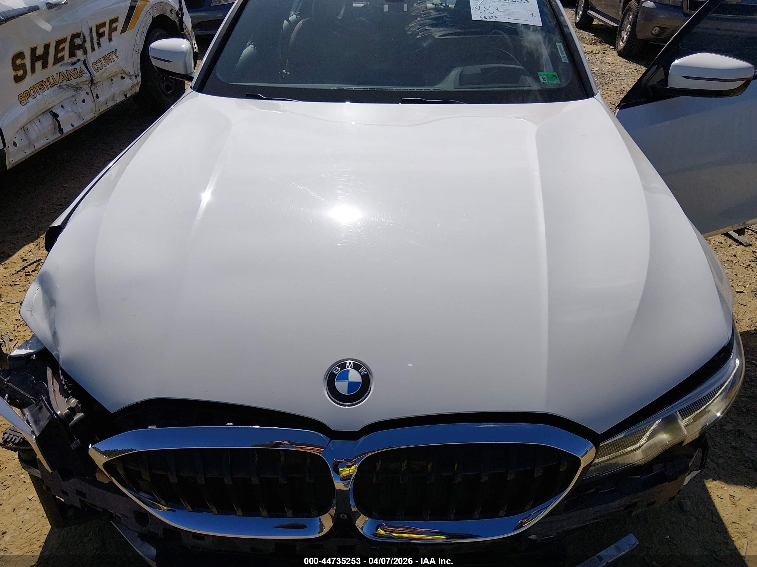 BMW 330I image 10