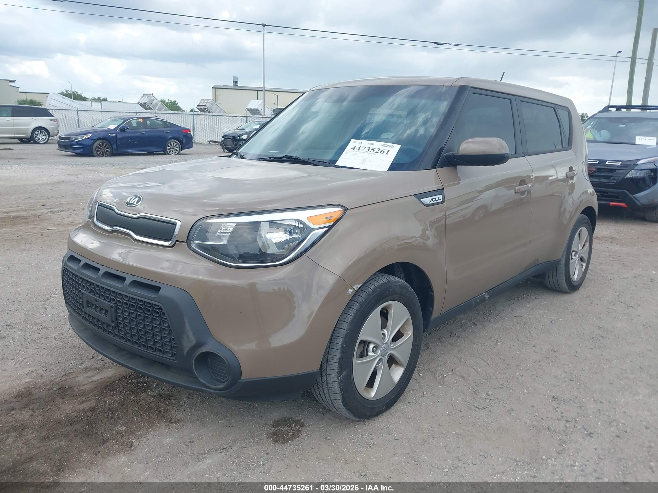KIA SOUL image 2