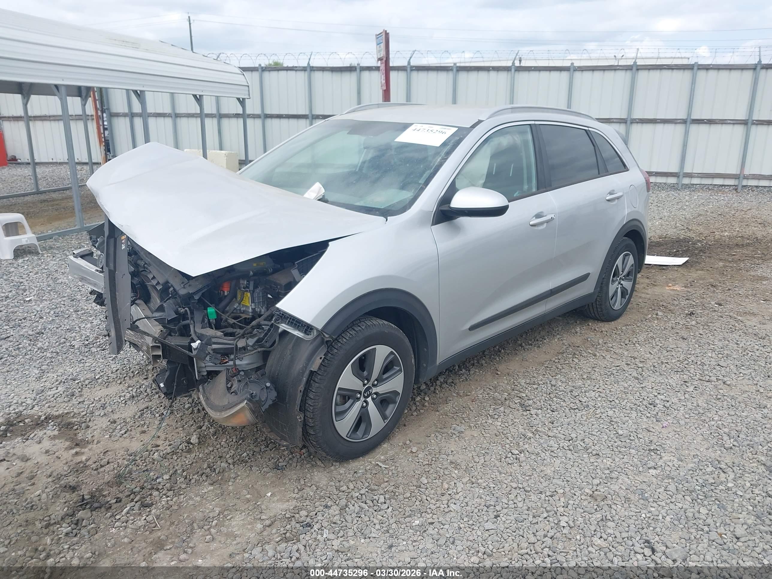 KIA NIRO image 2