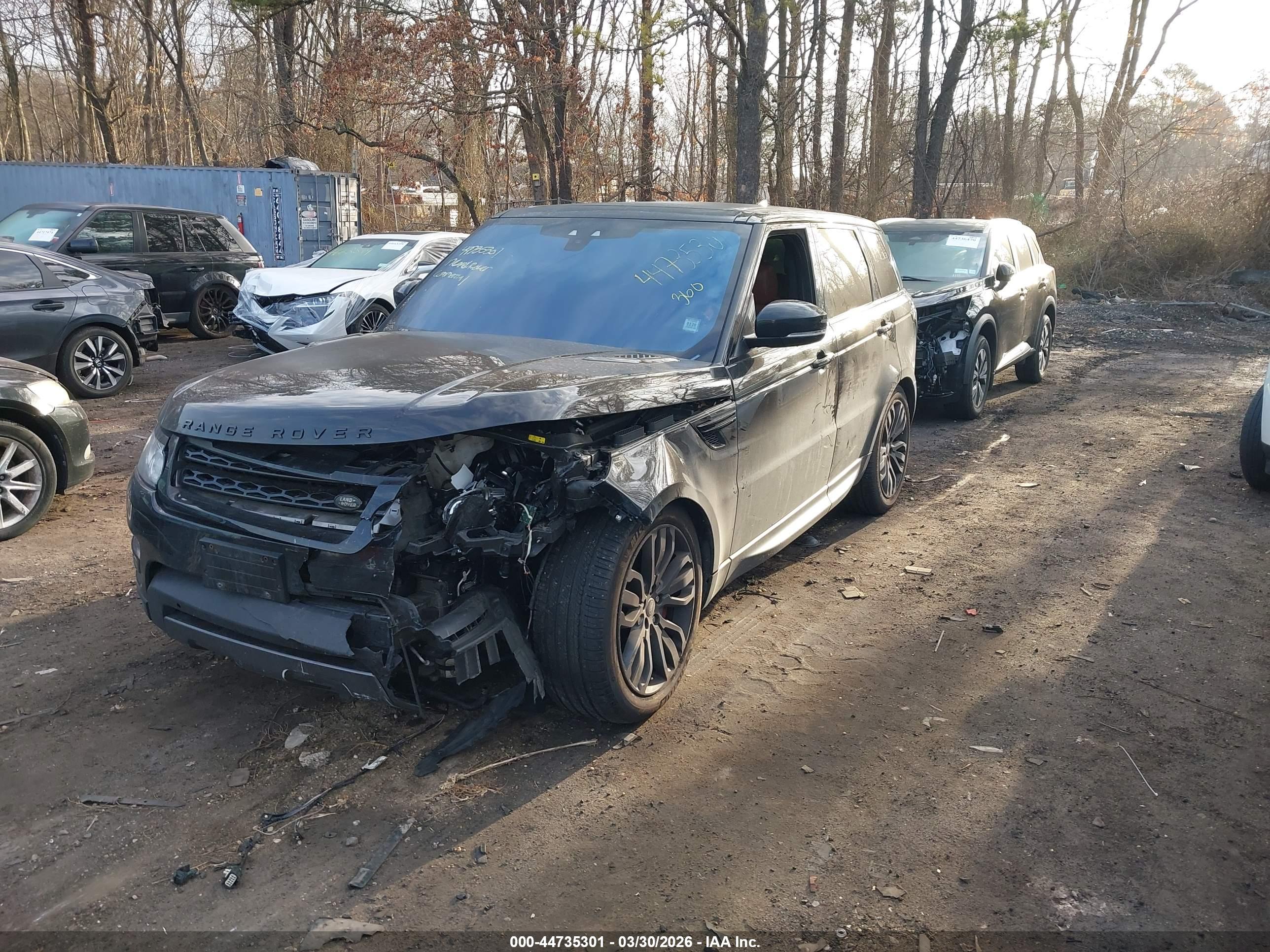 LAND ROVER image 2