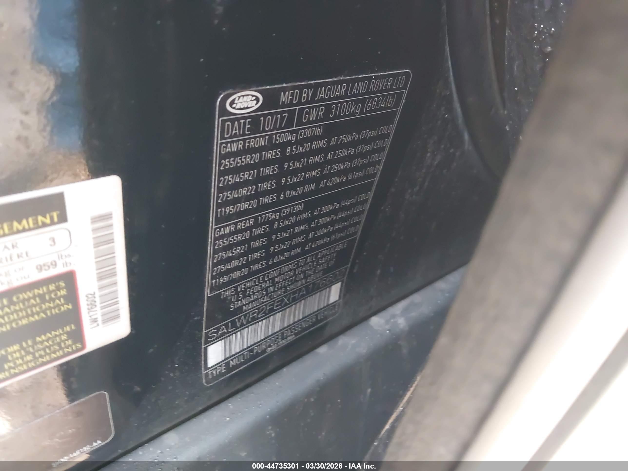 LAND ROVER image 9