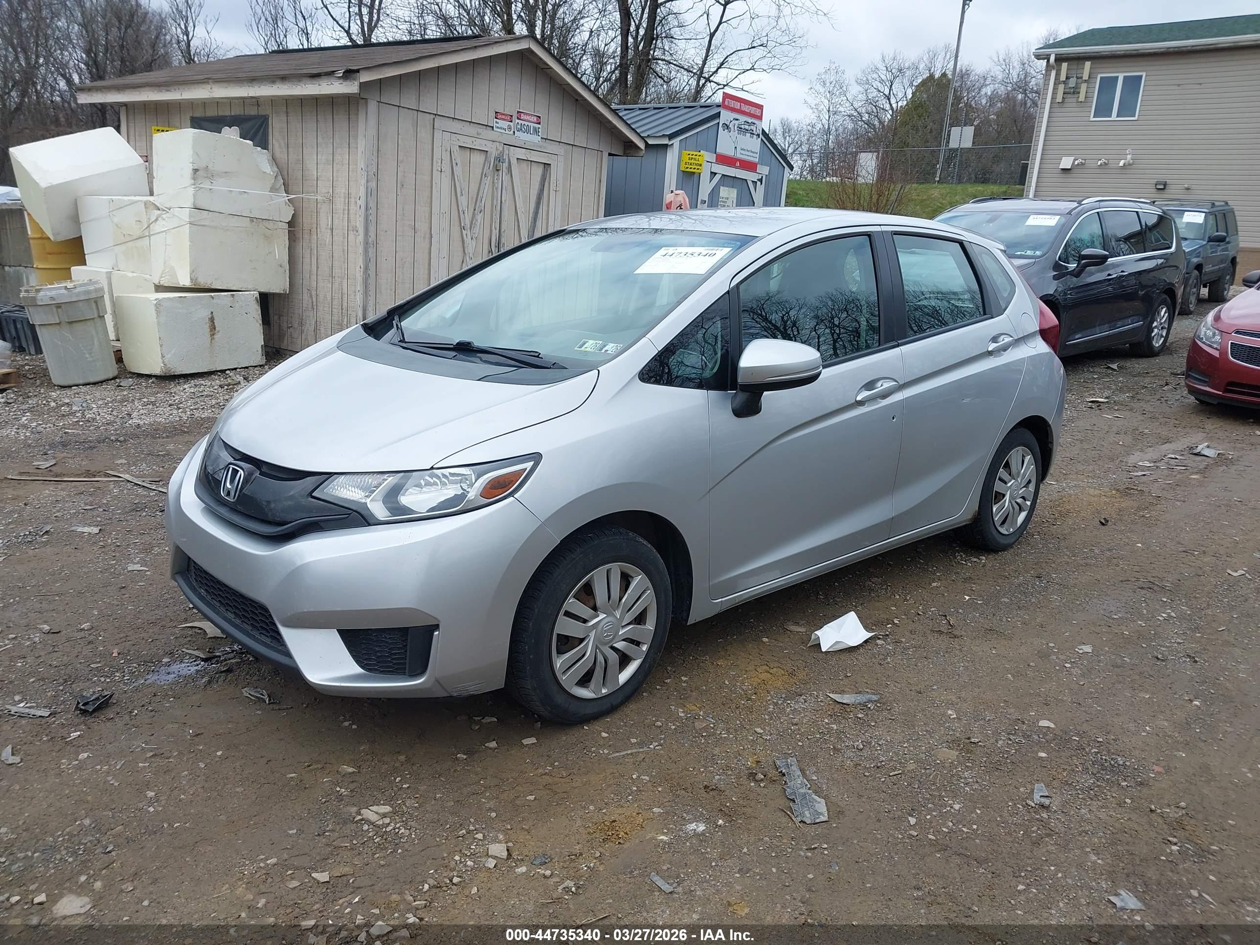 HONDA FIT image 2