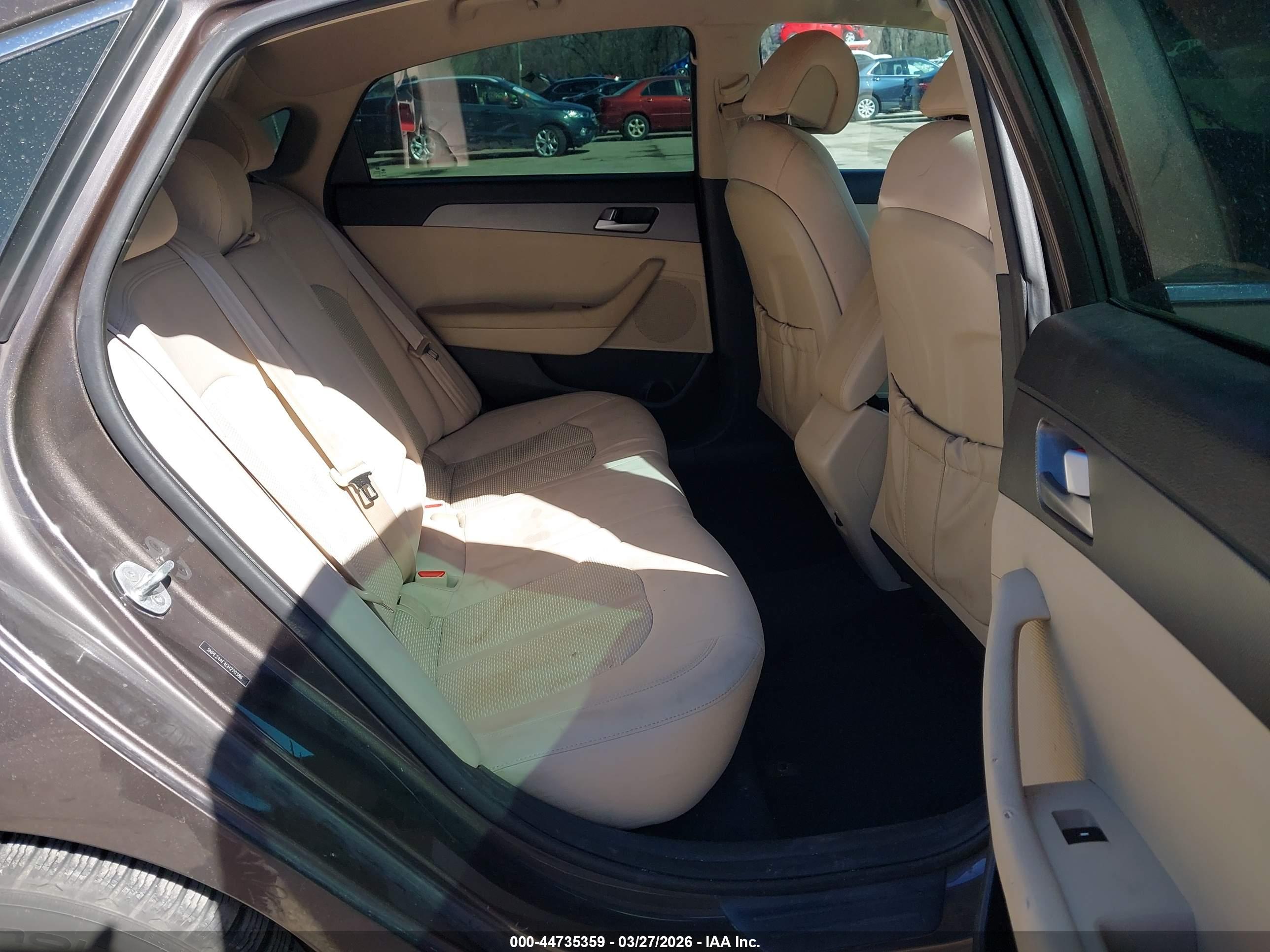 HYUNDAI SONATA image 8