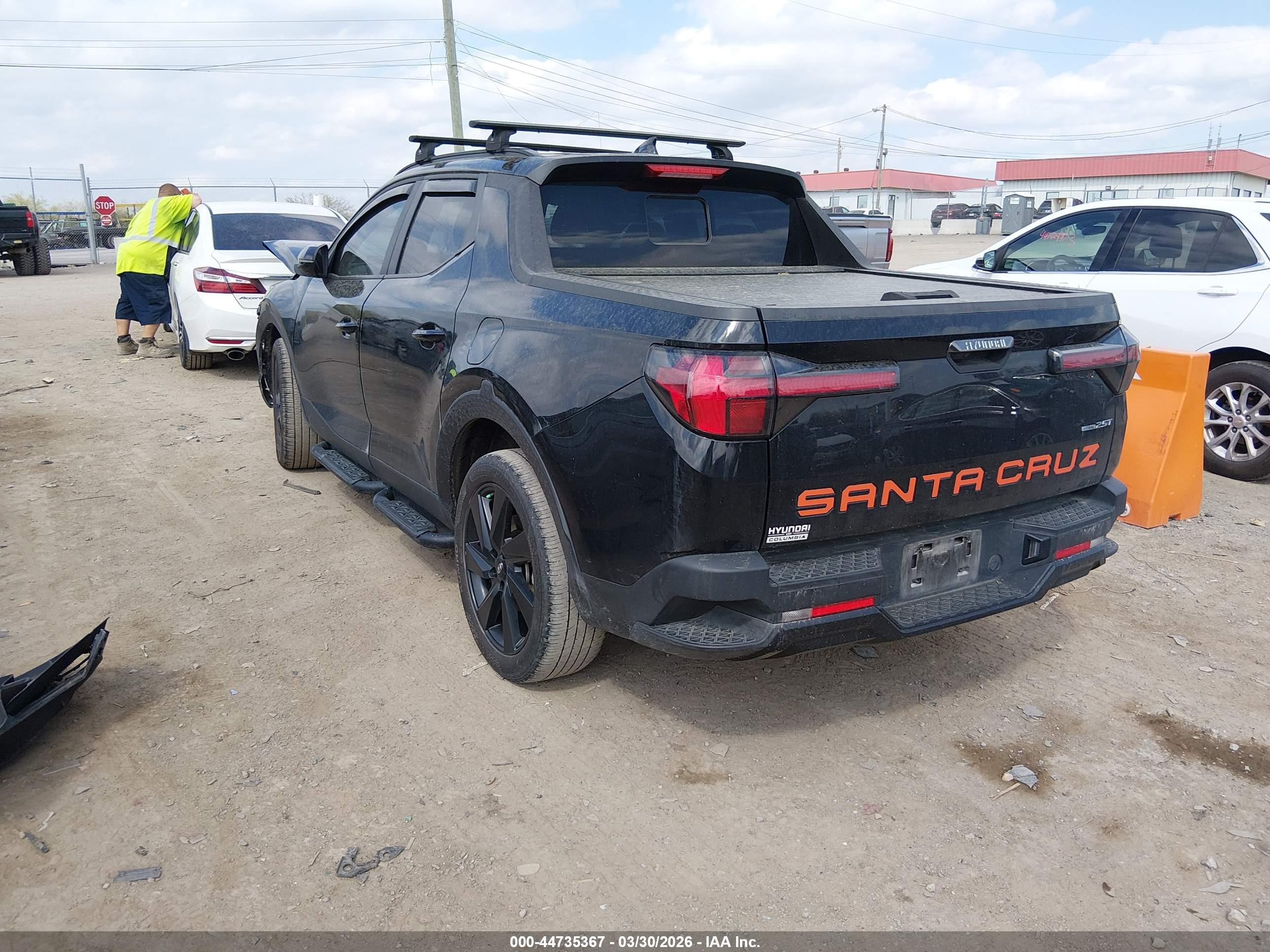 HYUNDAI SANTA image 3