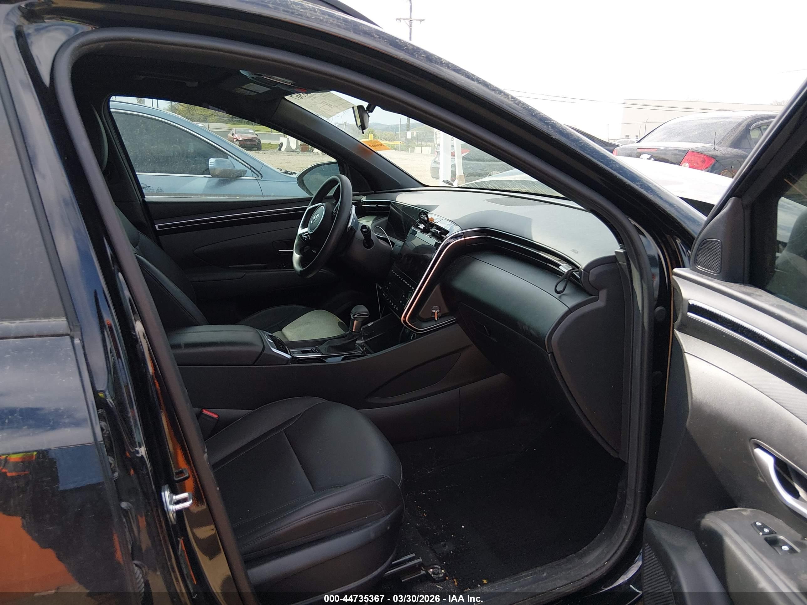 HYUNDAI SANTA image 5