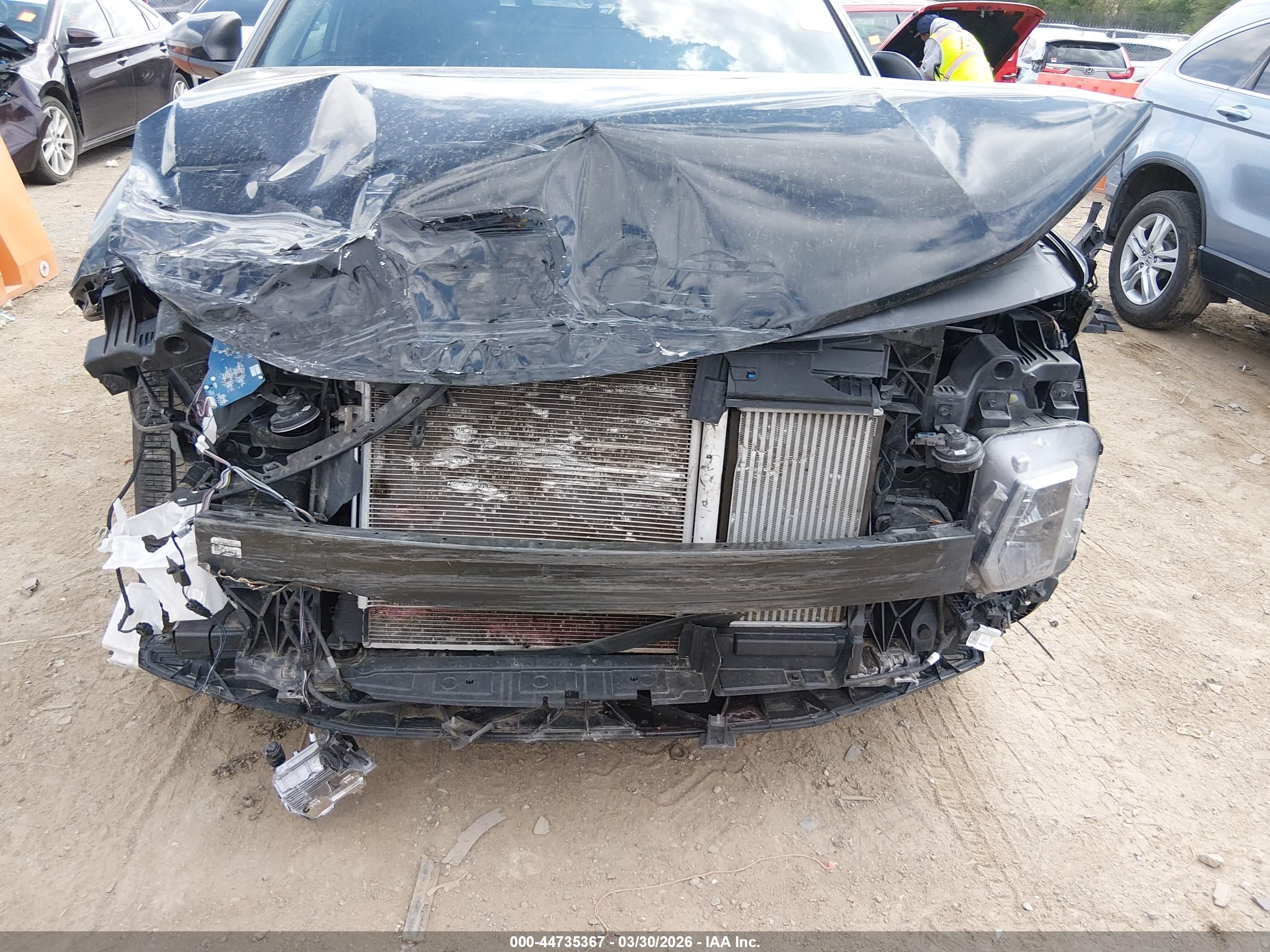 HYUNDAI SANTA image 6
