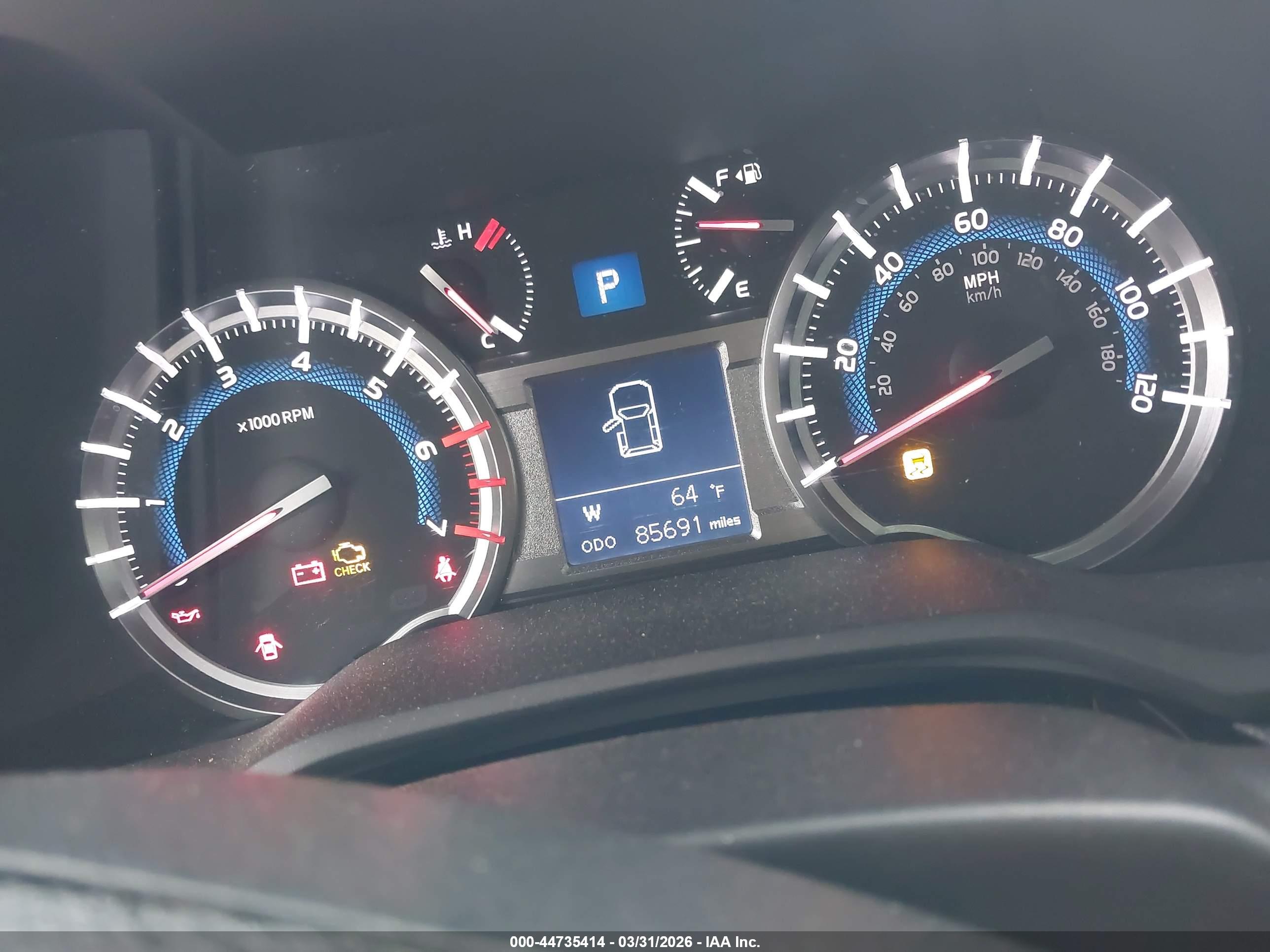 TOYOTA 4RUNNER image 7