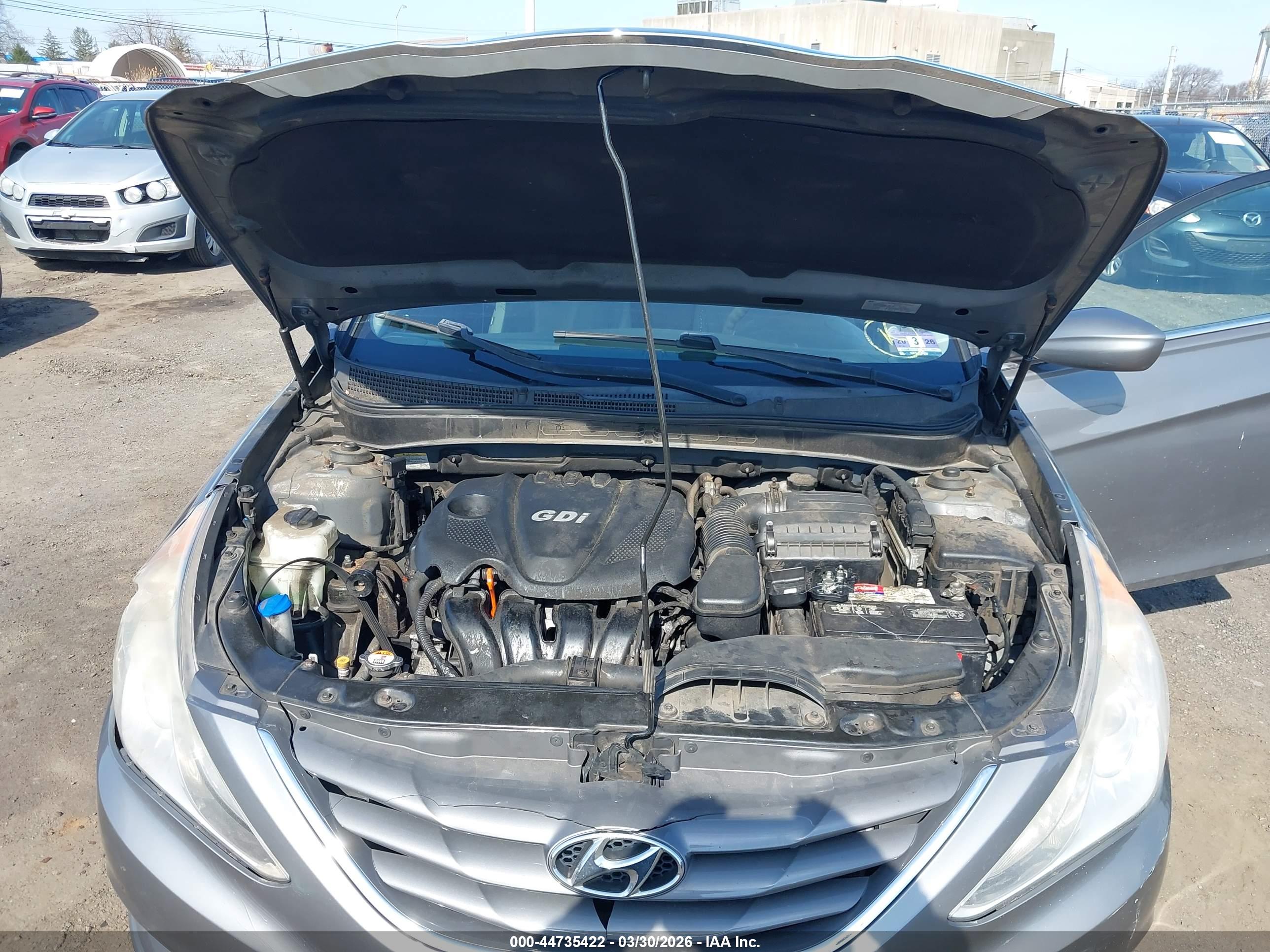 HYUNDAI SONATA image 10