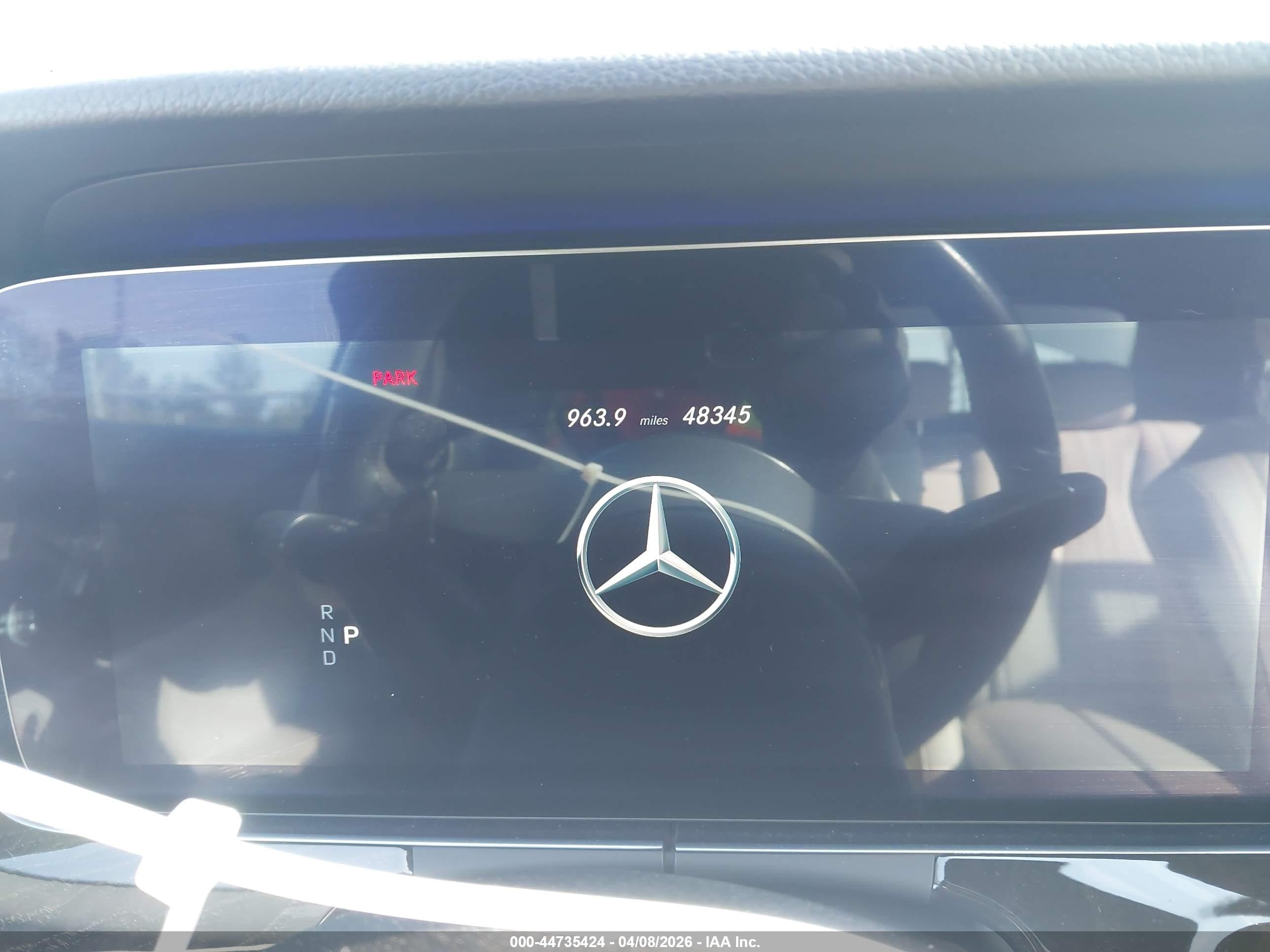 MERCEDES-BENZ E image 7