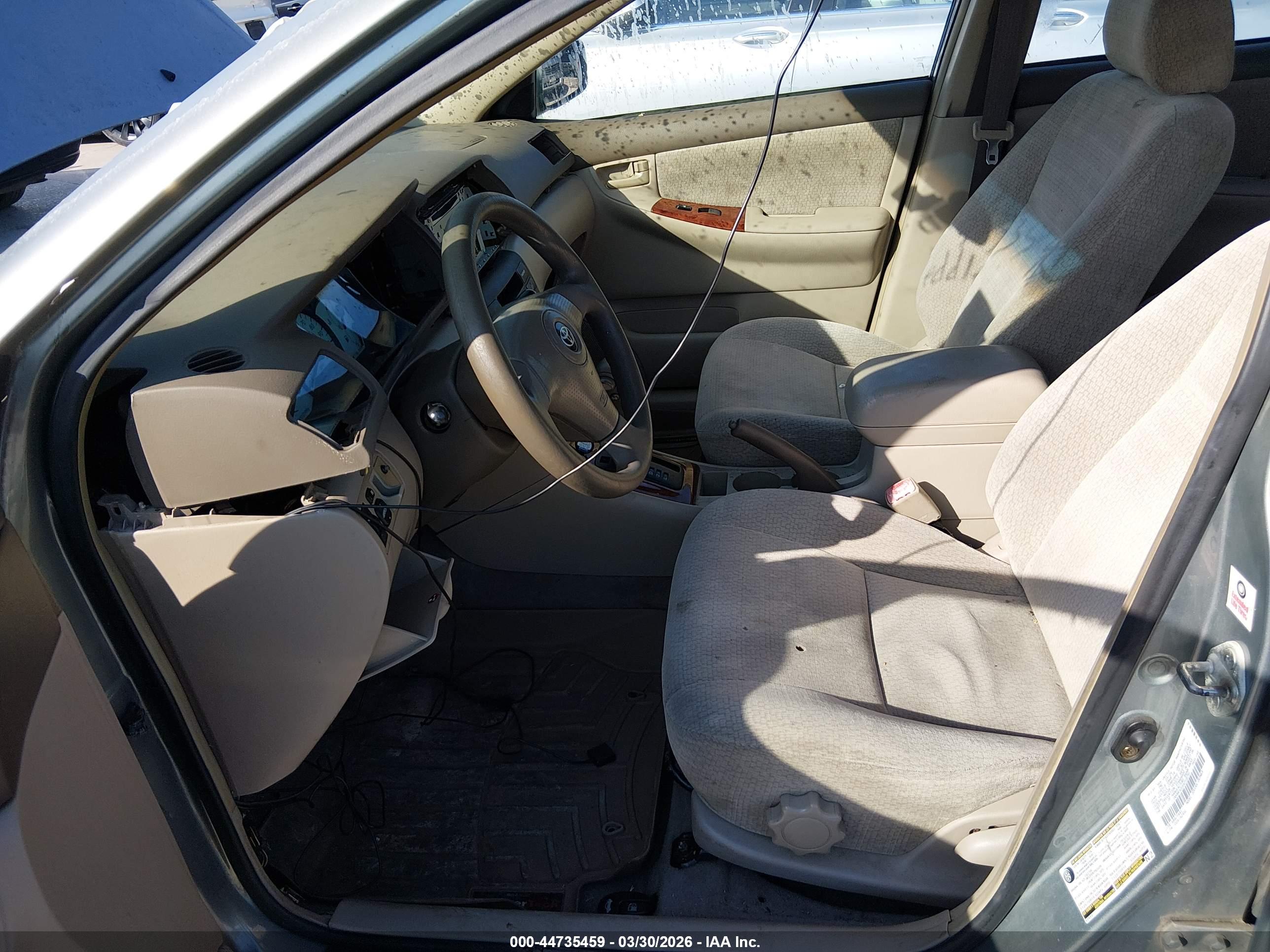TOYOTA COROLLA image 5