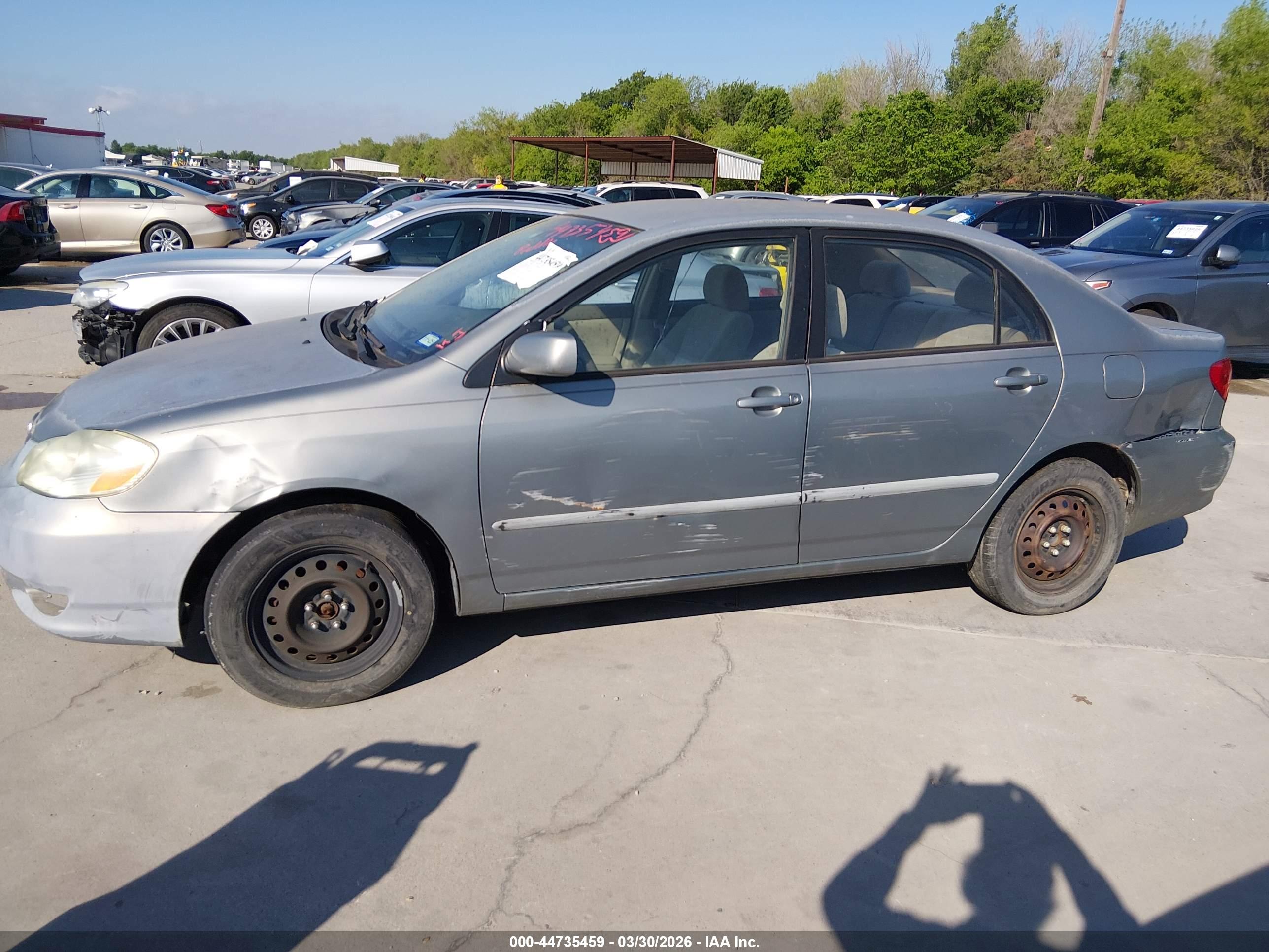 TOYOTA COROLLA image 6