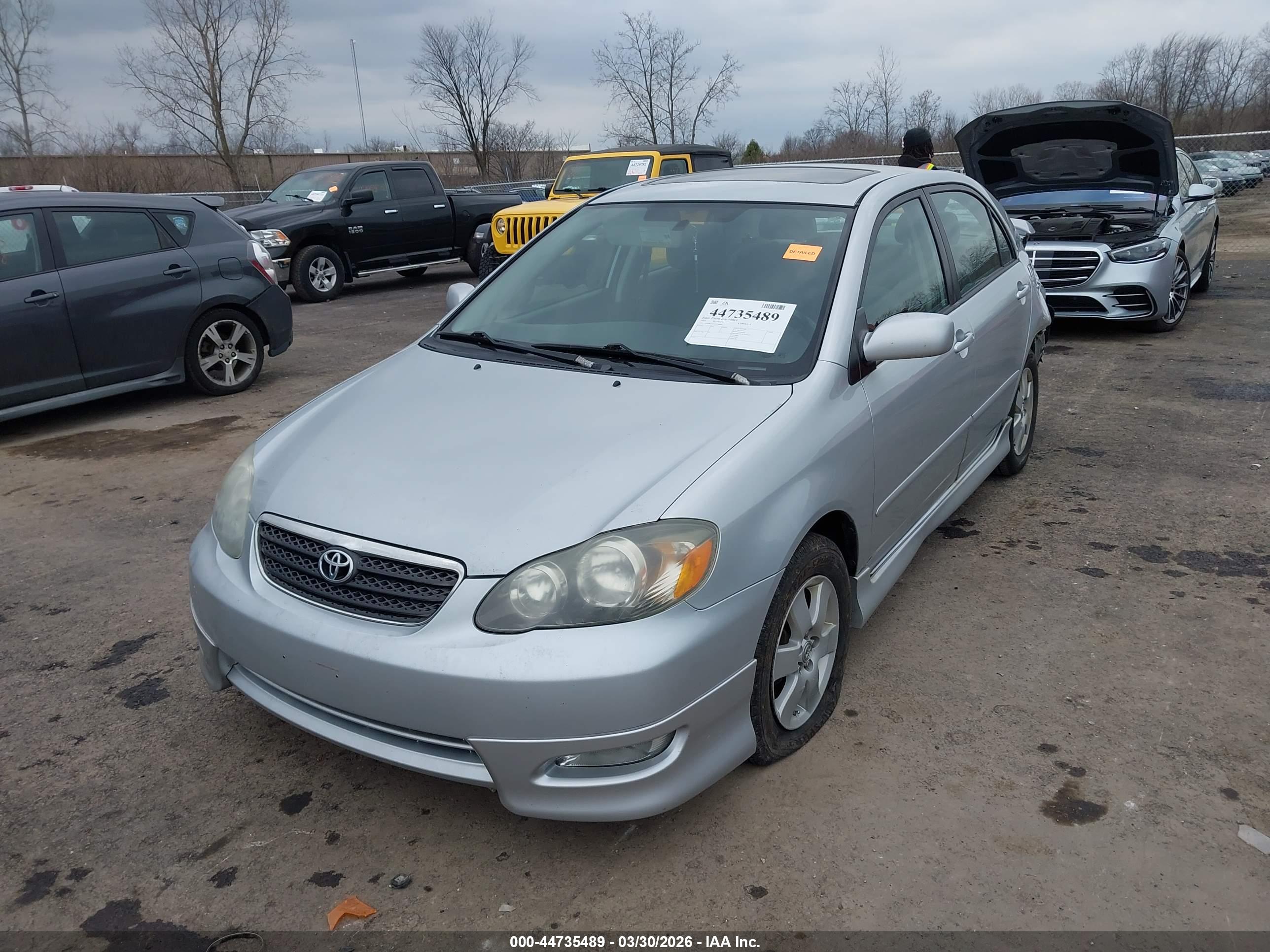 TOYOTA COROLLA image 2