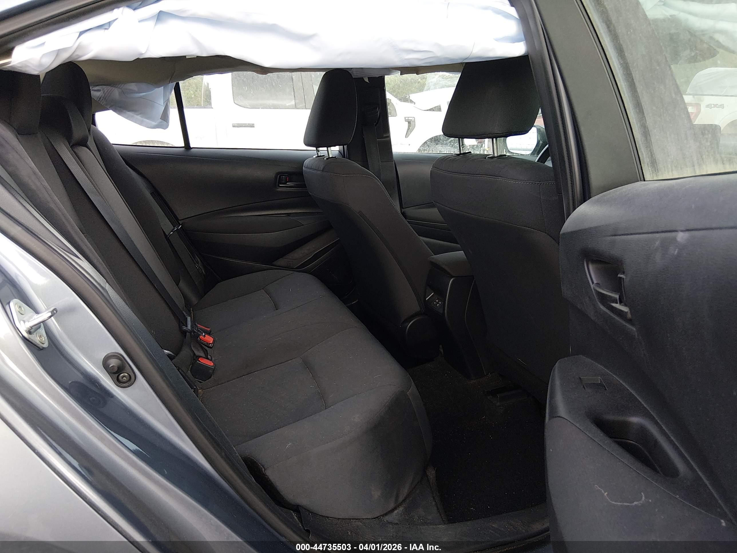 TOYOTA COROLLA image 8