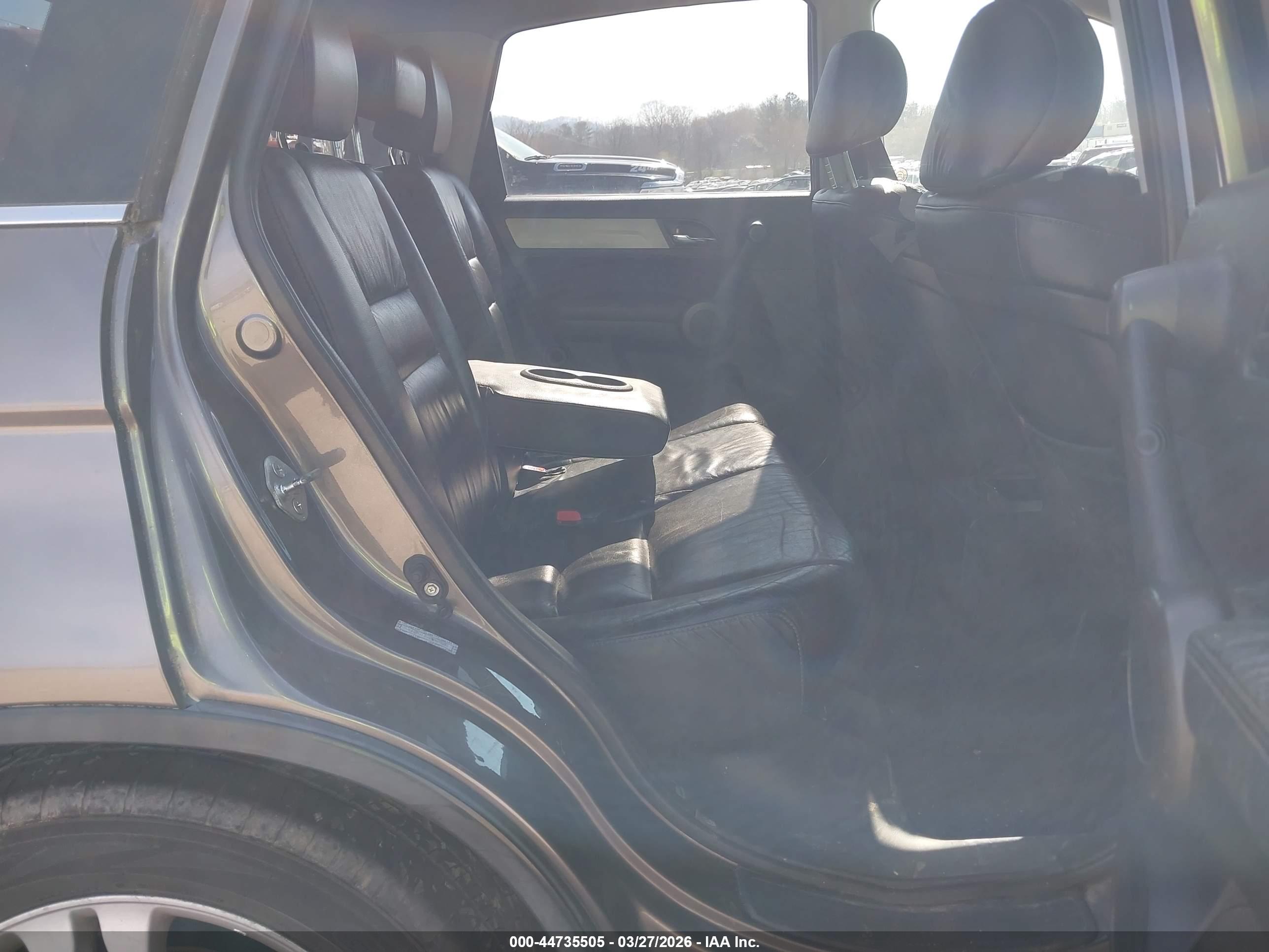 HONDA CR-V image 8