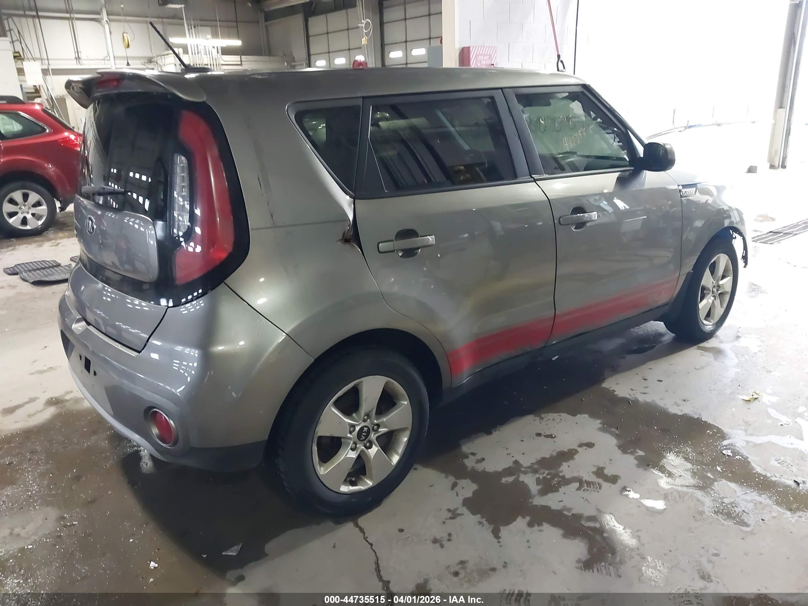 KIA SOUL image 4