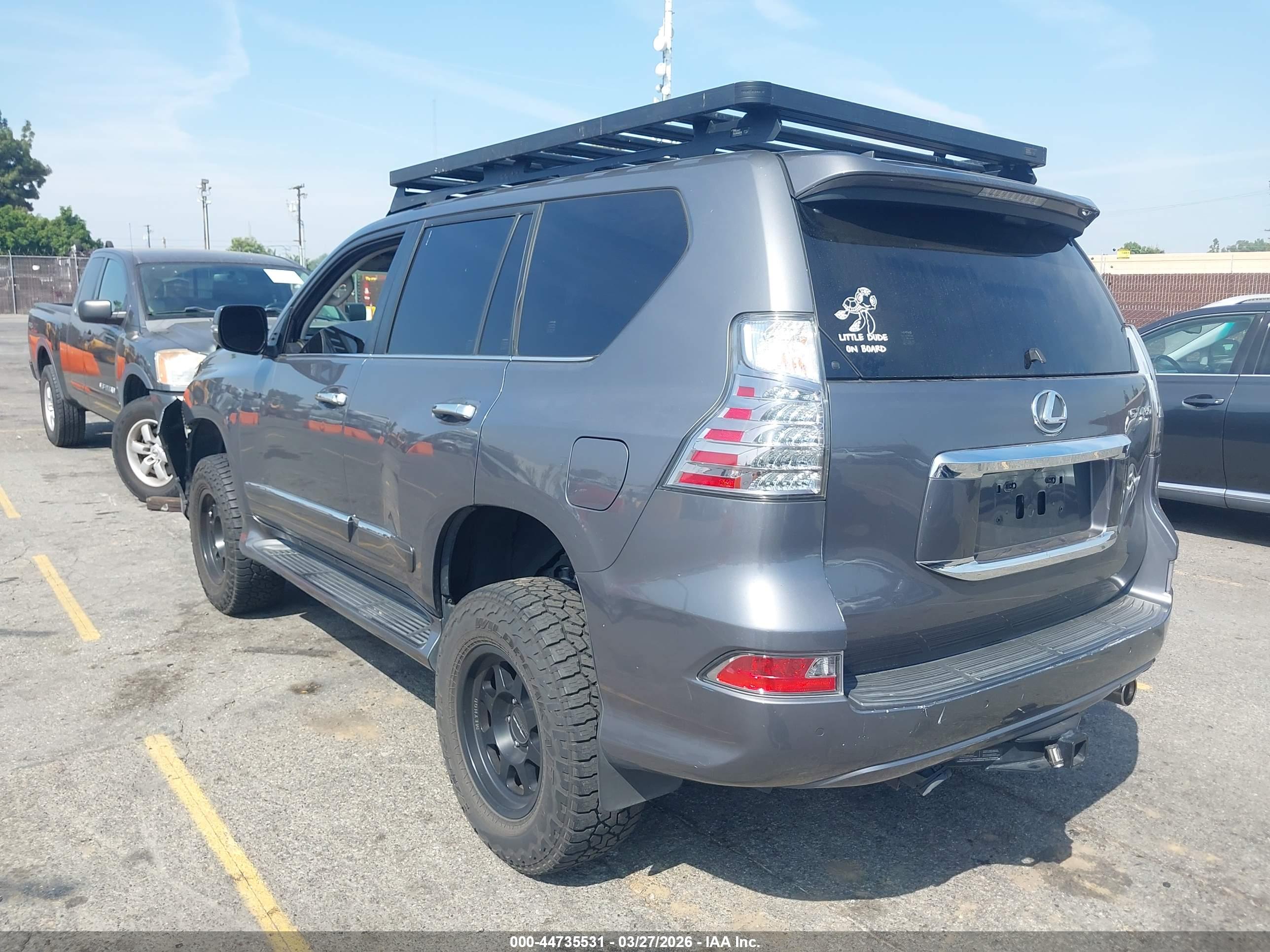 LEXUS GX image 3