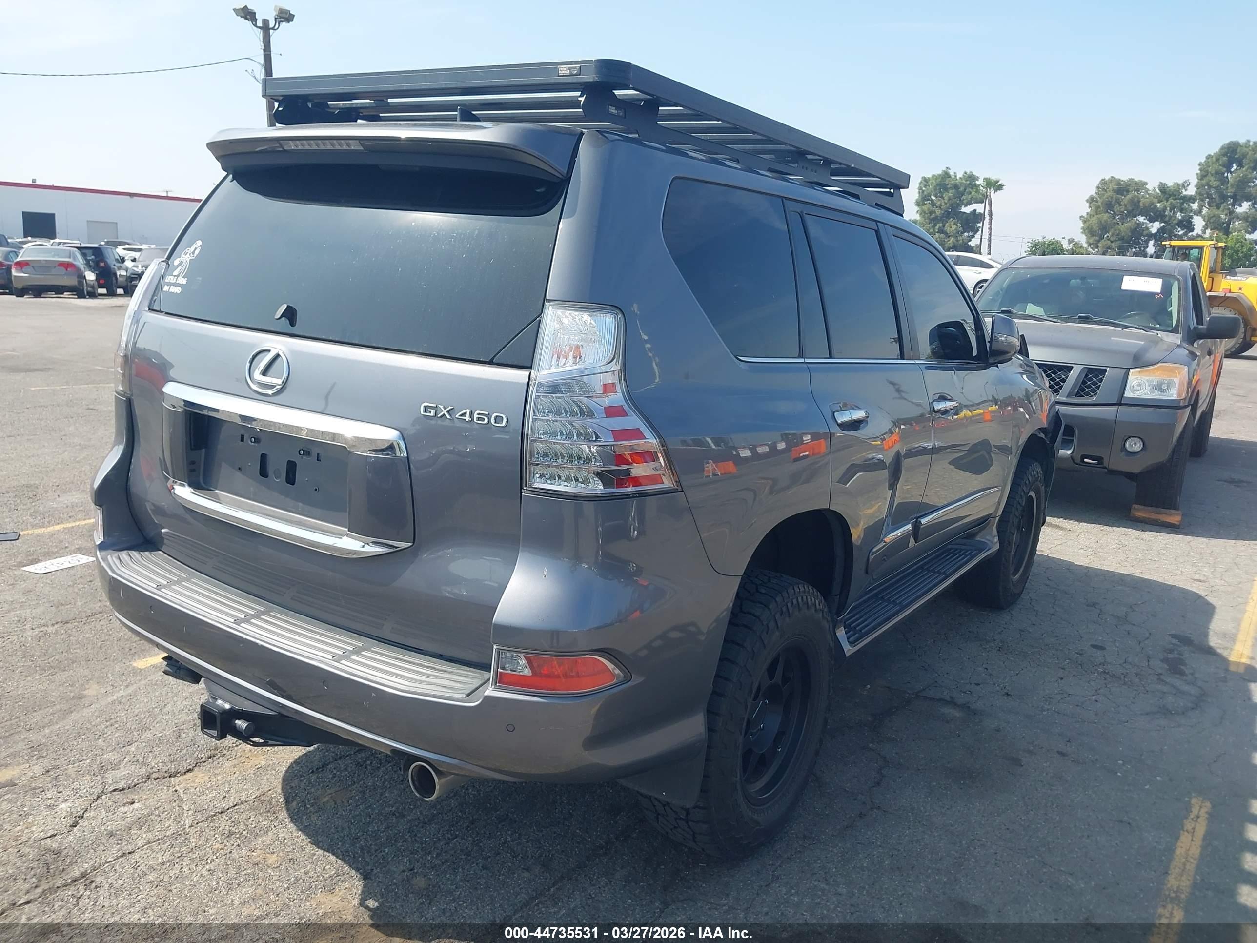 LEXUS GX image 4