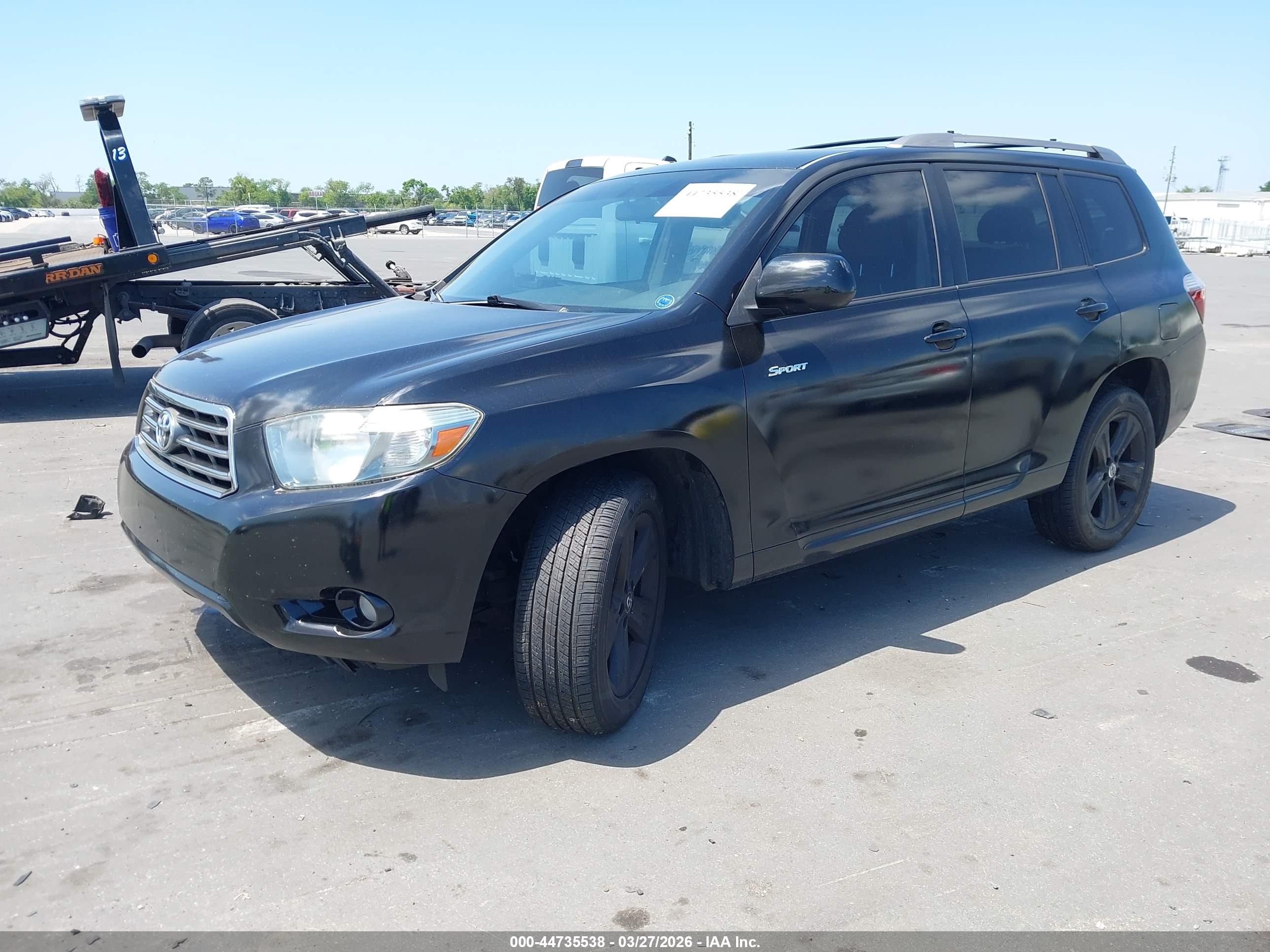 TOYOTA HIGHLANDER image 2