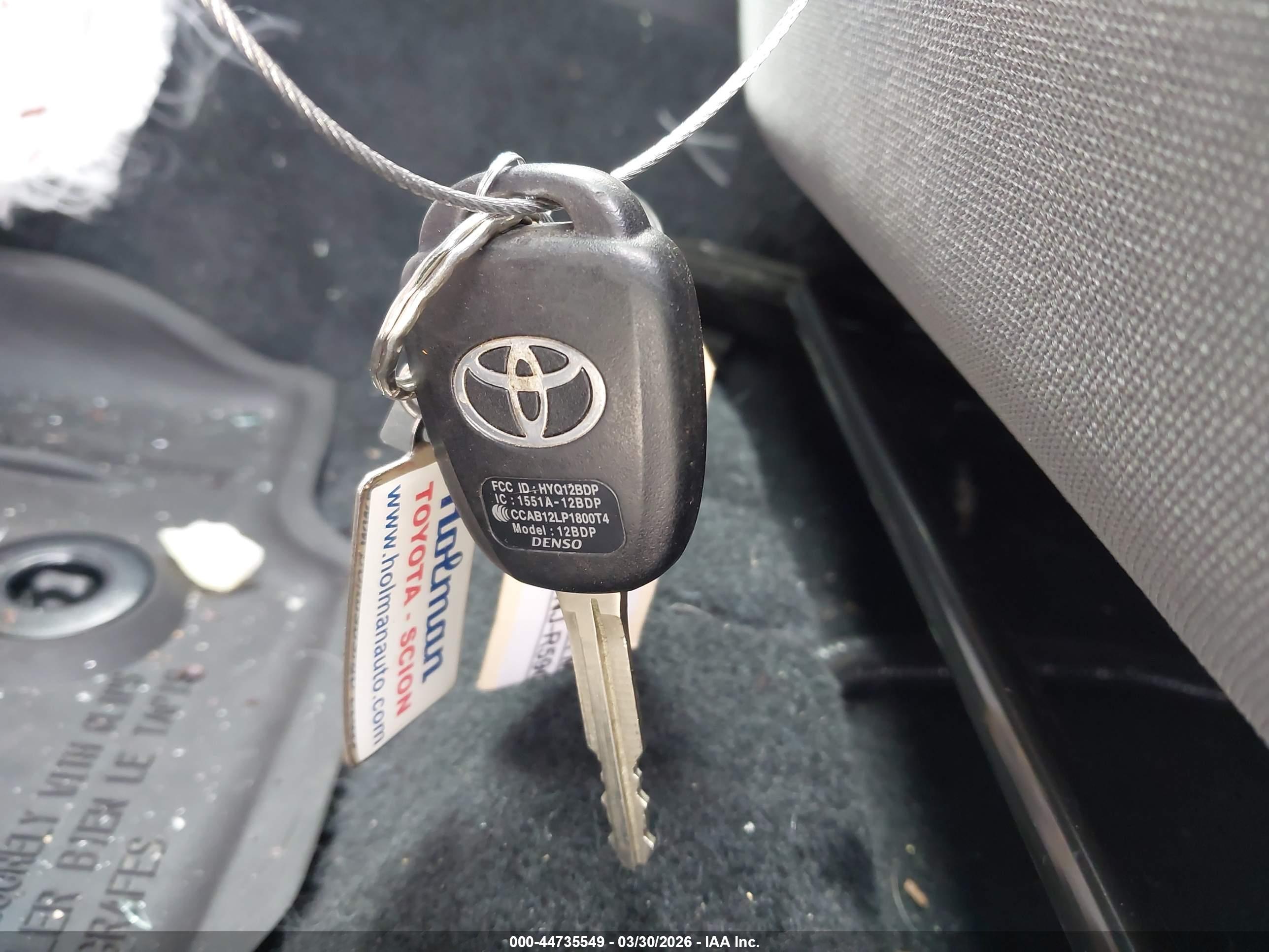 TOYOTA TACOMA image 11