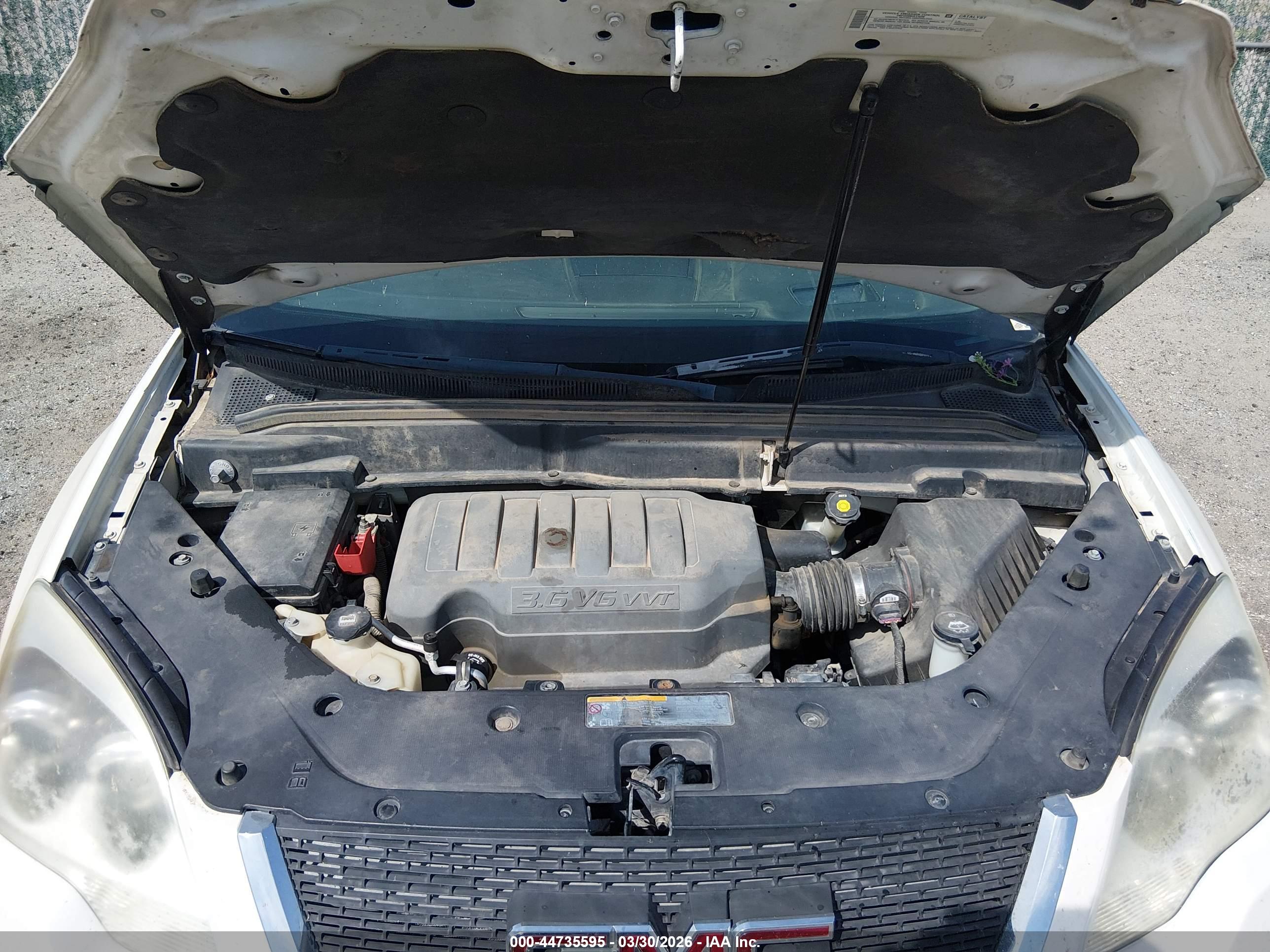 GMC ACADIA image 10