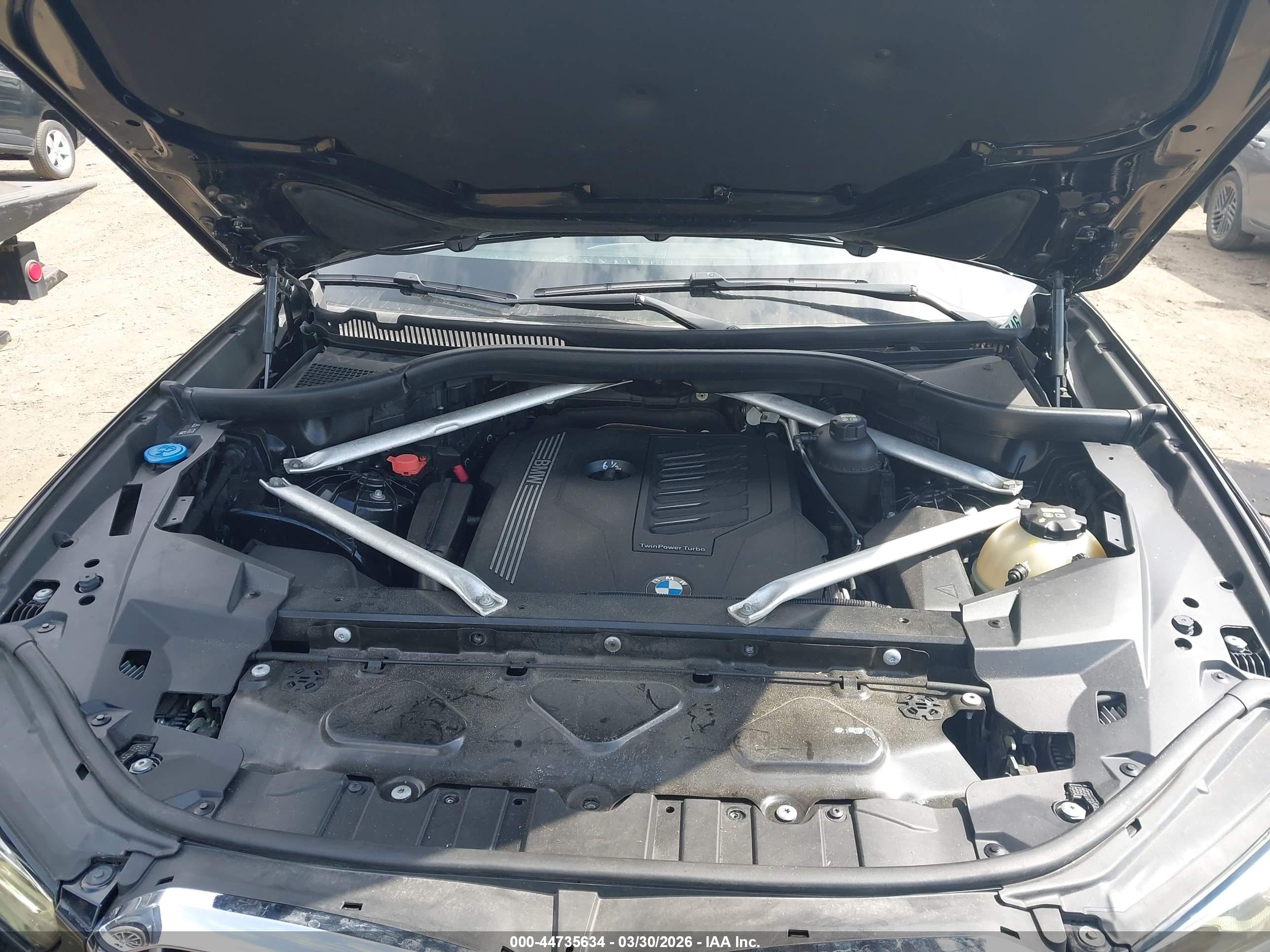 BMW X5 image 10
