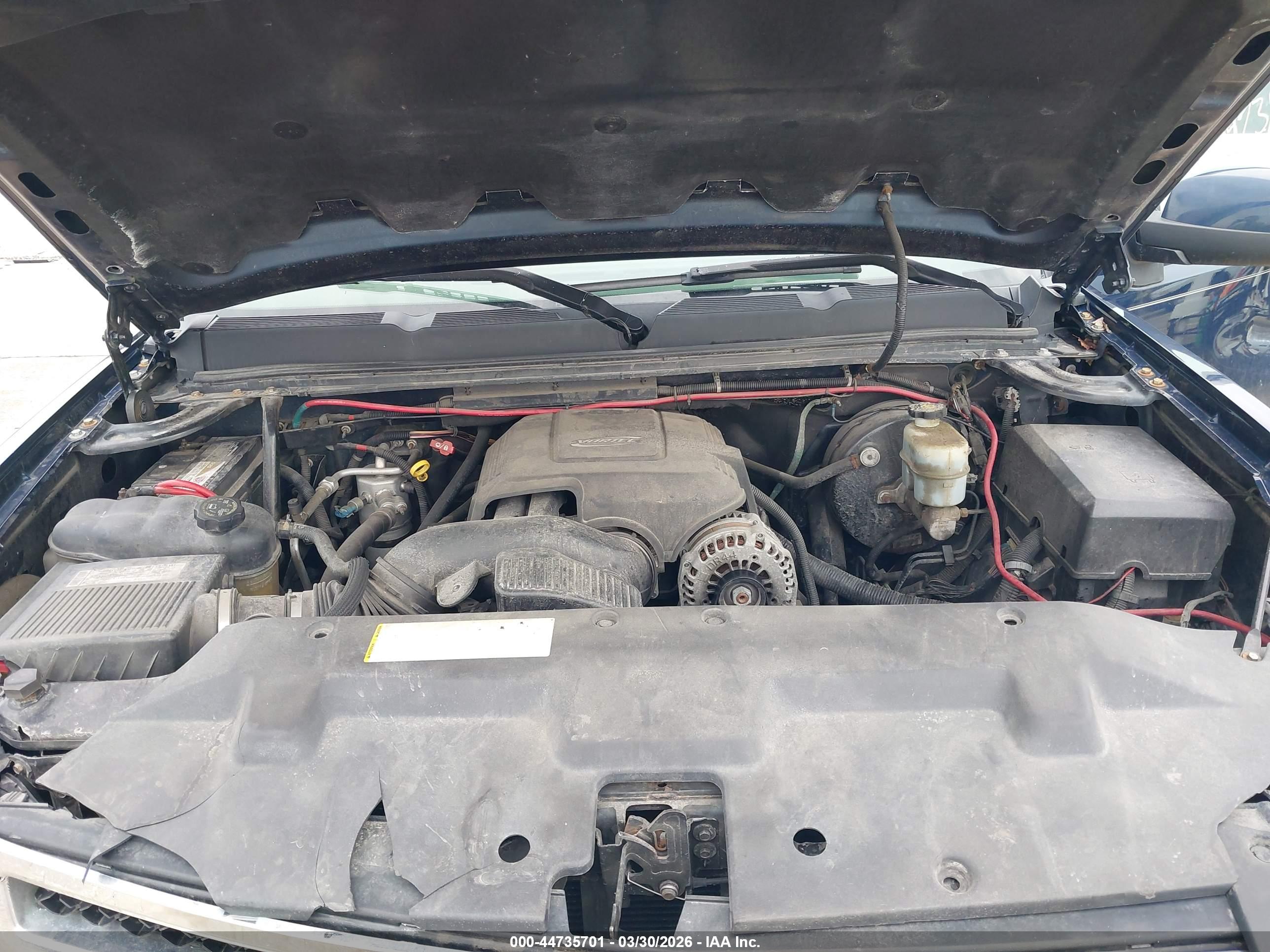 CHEVROLET SILVERADO image 10