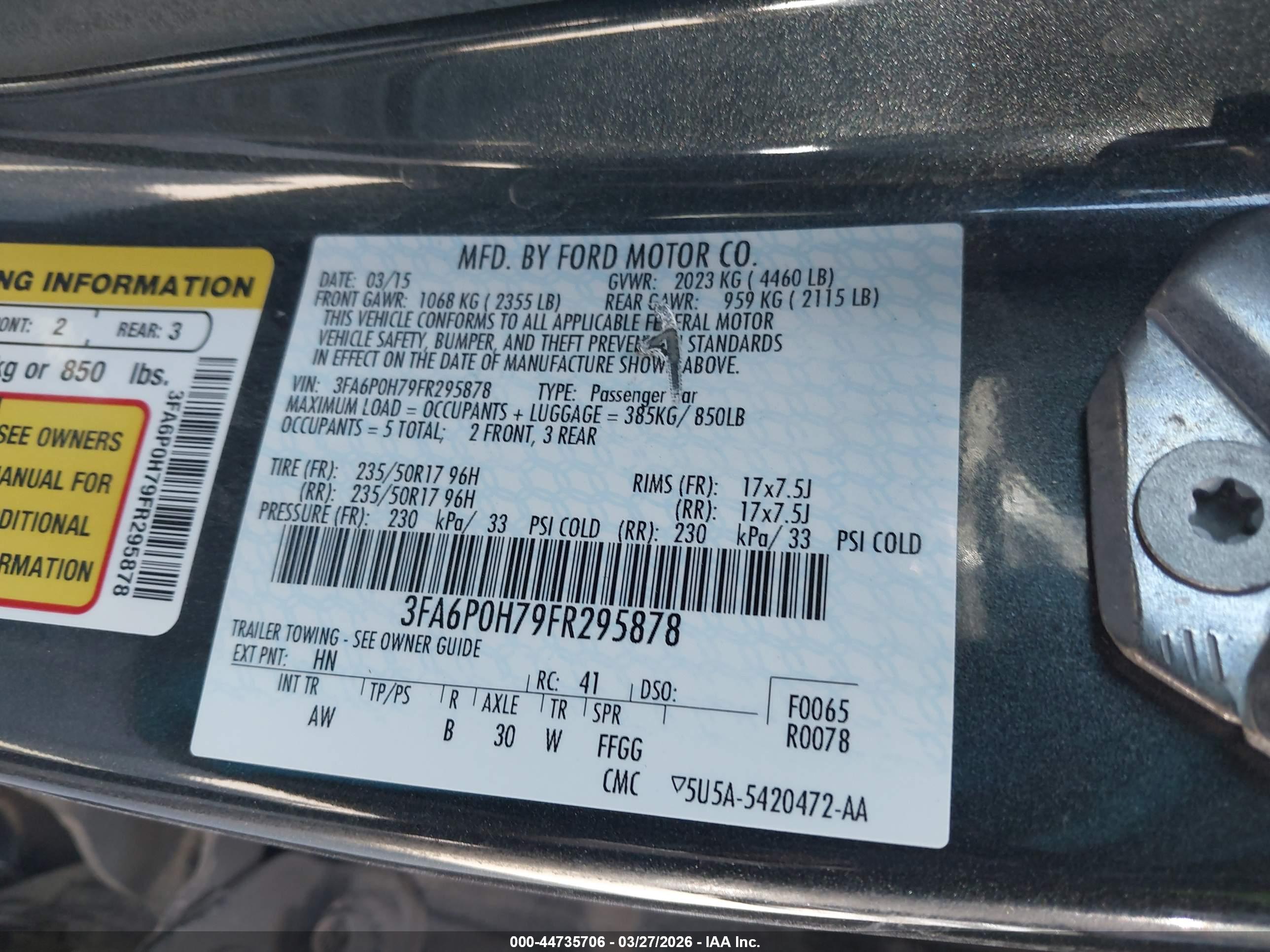 FORD FUSION image 9