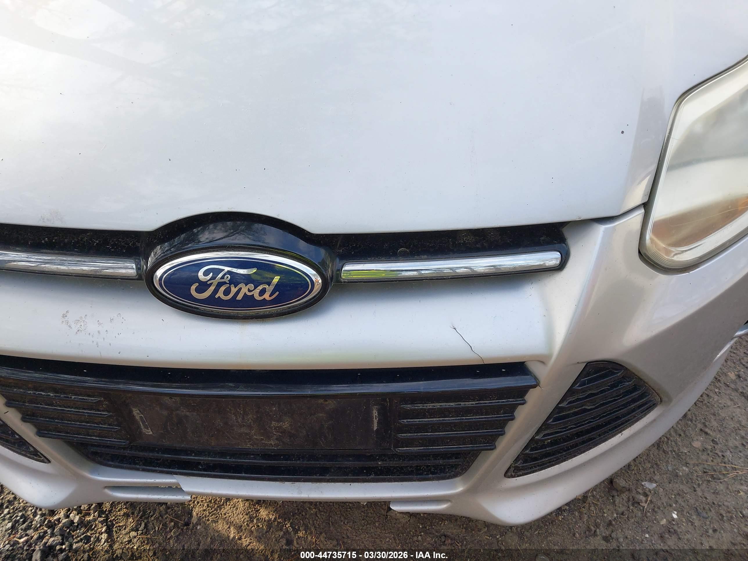 FORD FOCUS image 6