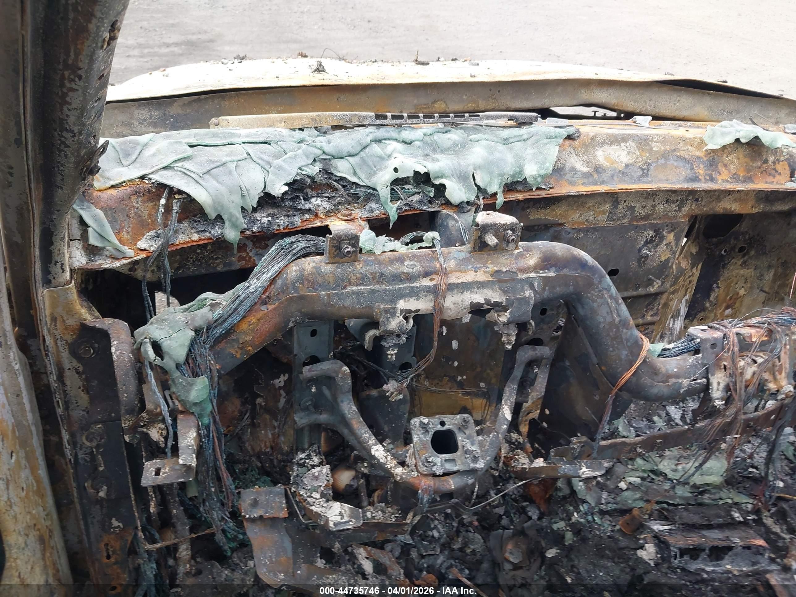 GMC SIERRA image 7