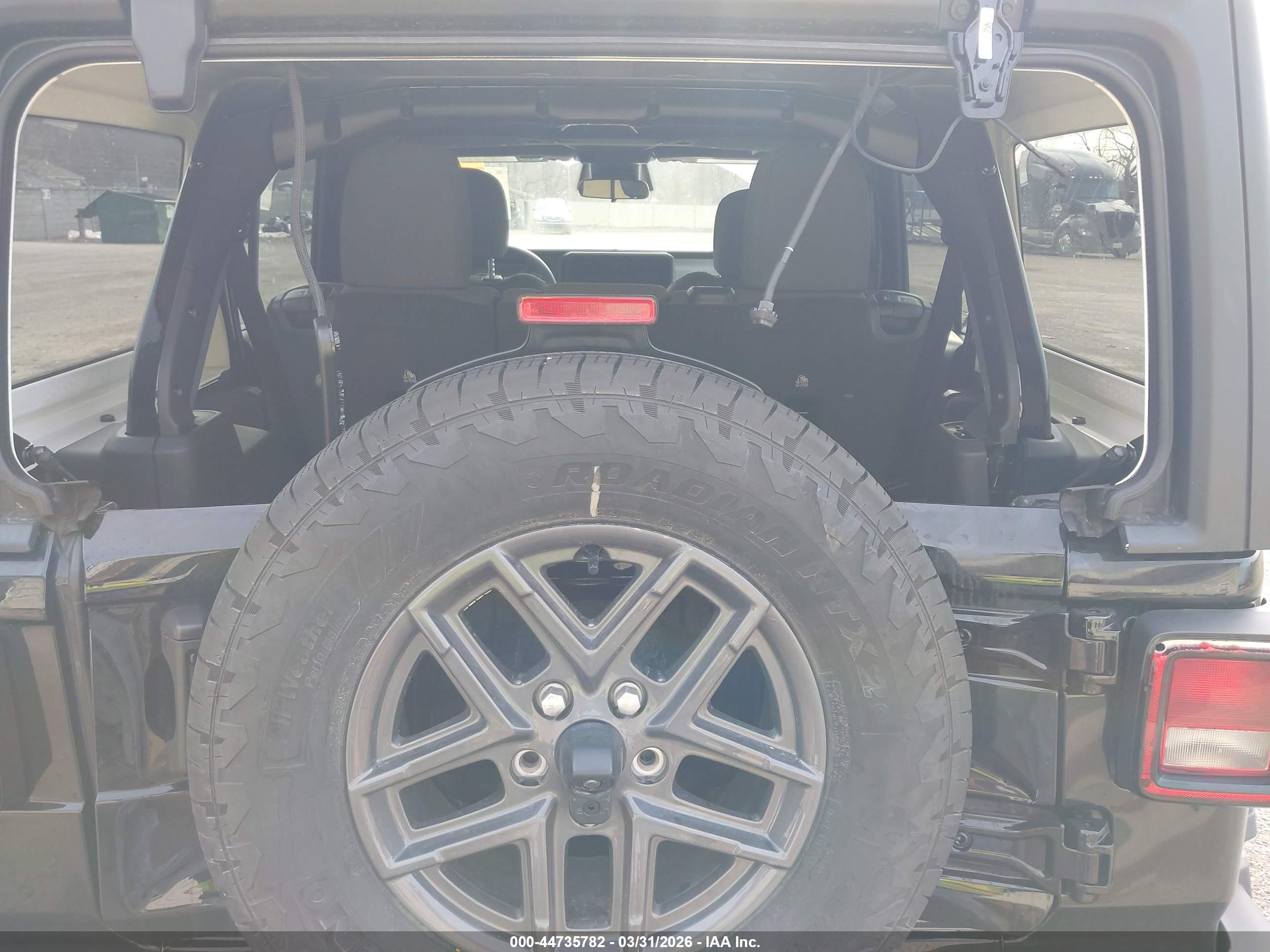 JEEP WRANGLER image 6
