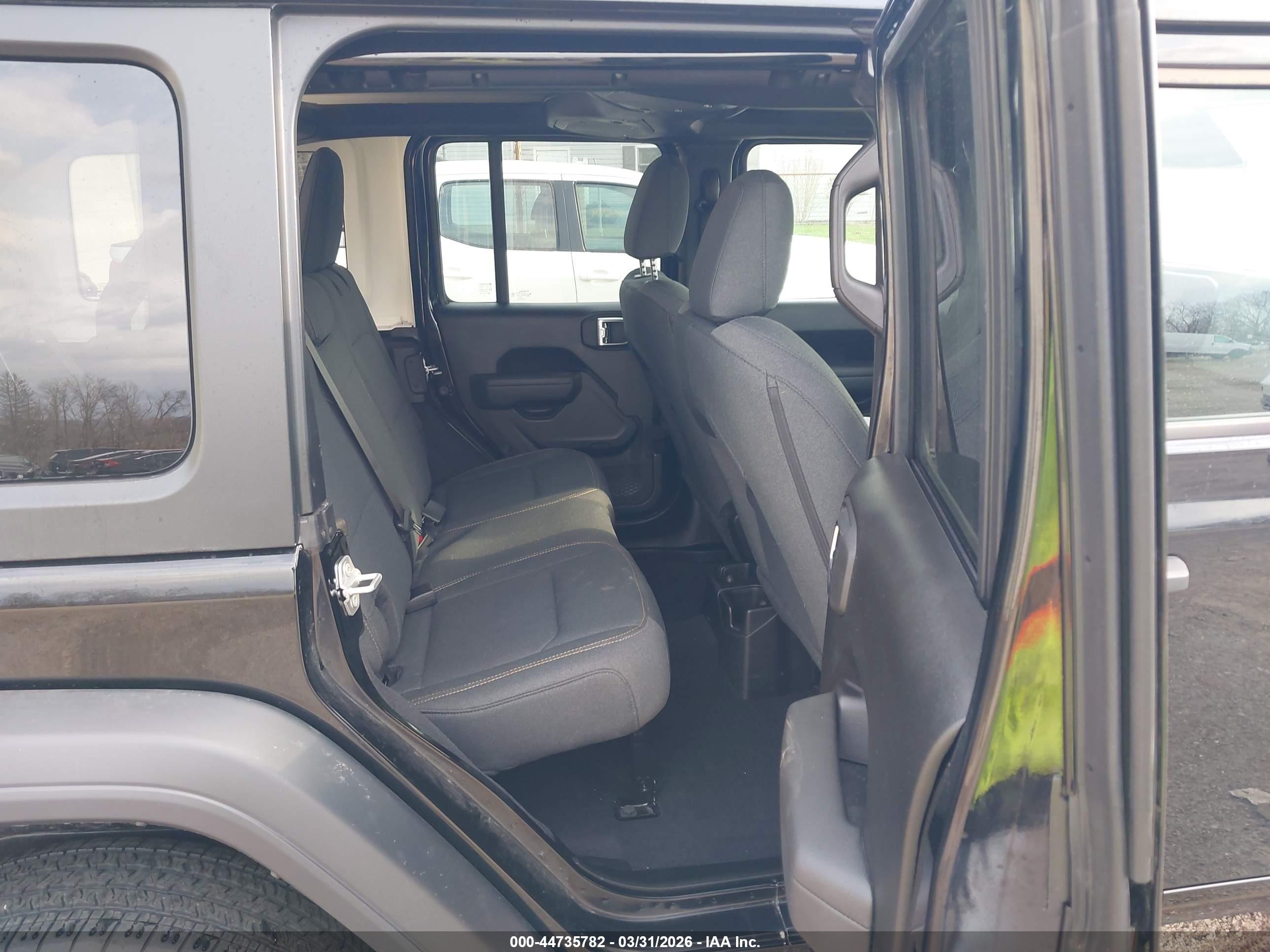 JEEP WRANGLER image 8