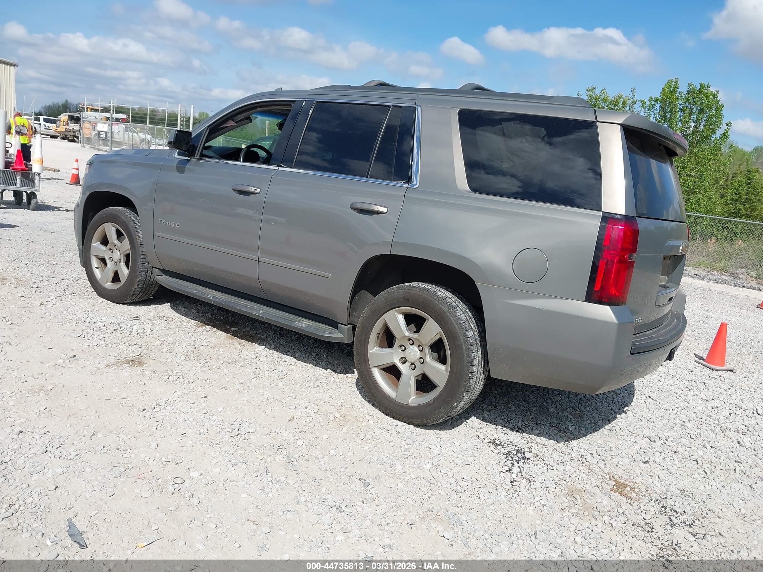 CHEVROLET TAHOE image 3