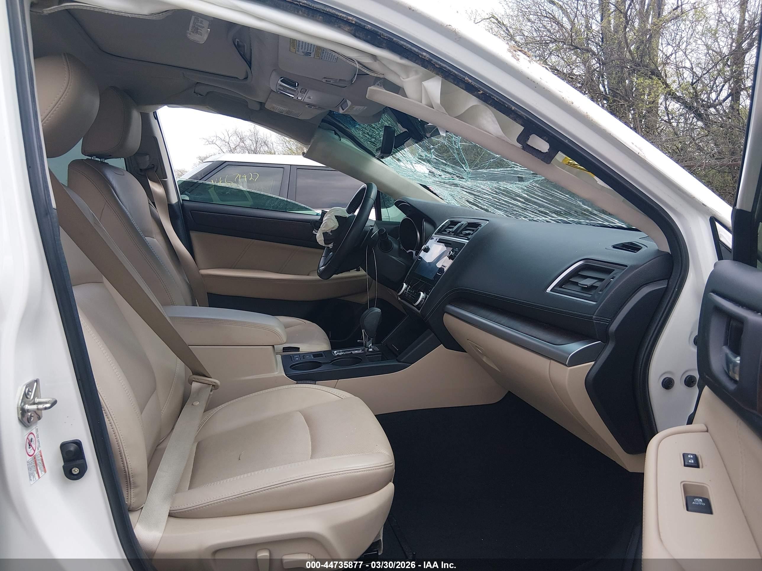 SUBARU OUTBACK image 5