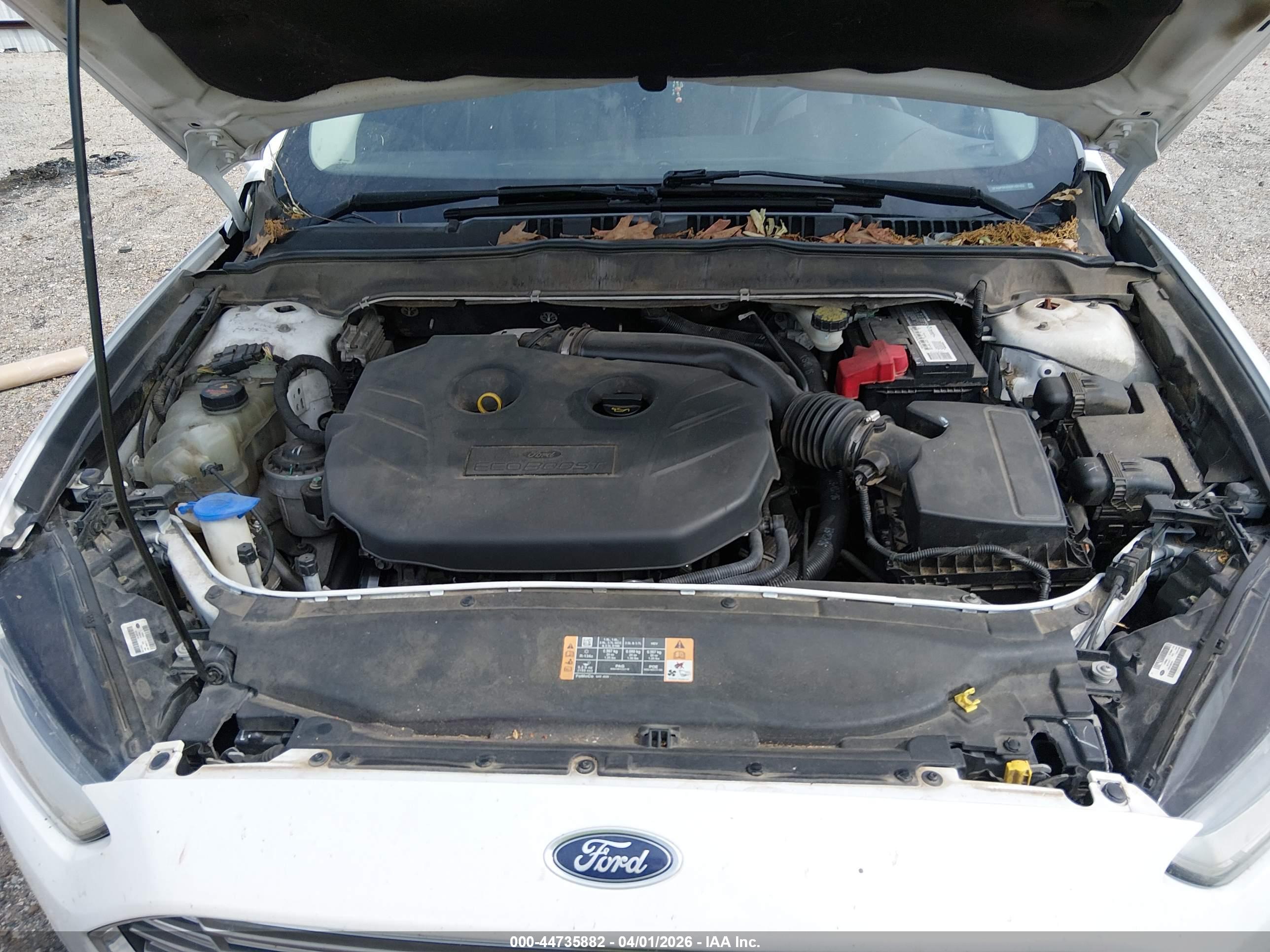 FORD FUSION image 10