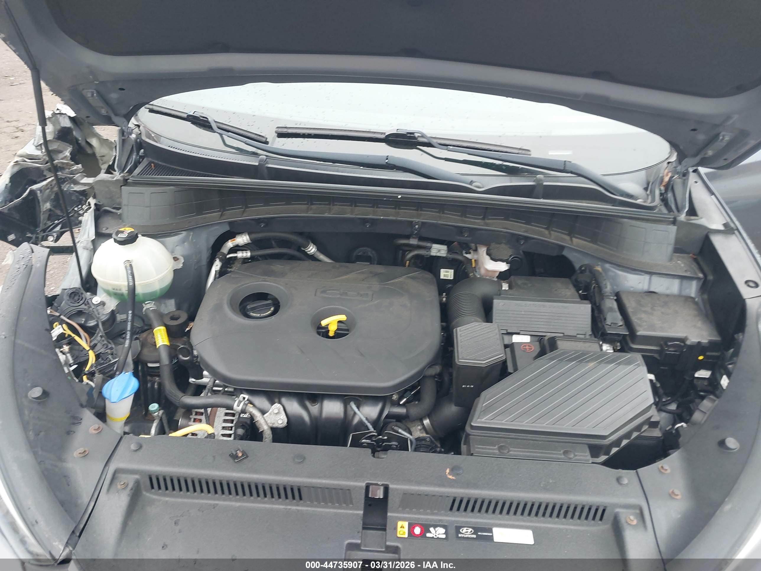 HYUNDAI TUCSON image 10