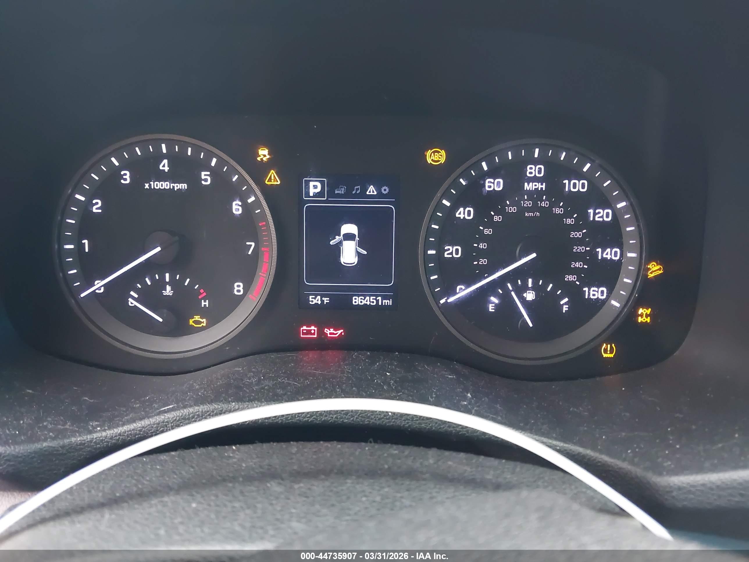 HYUNDAI TUCSON image 7