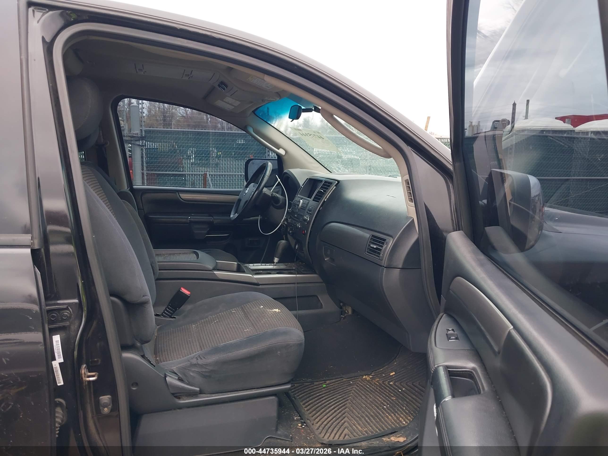 NISSAN ARMADA image 5