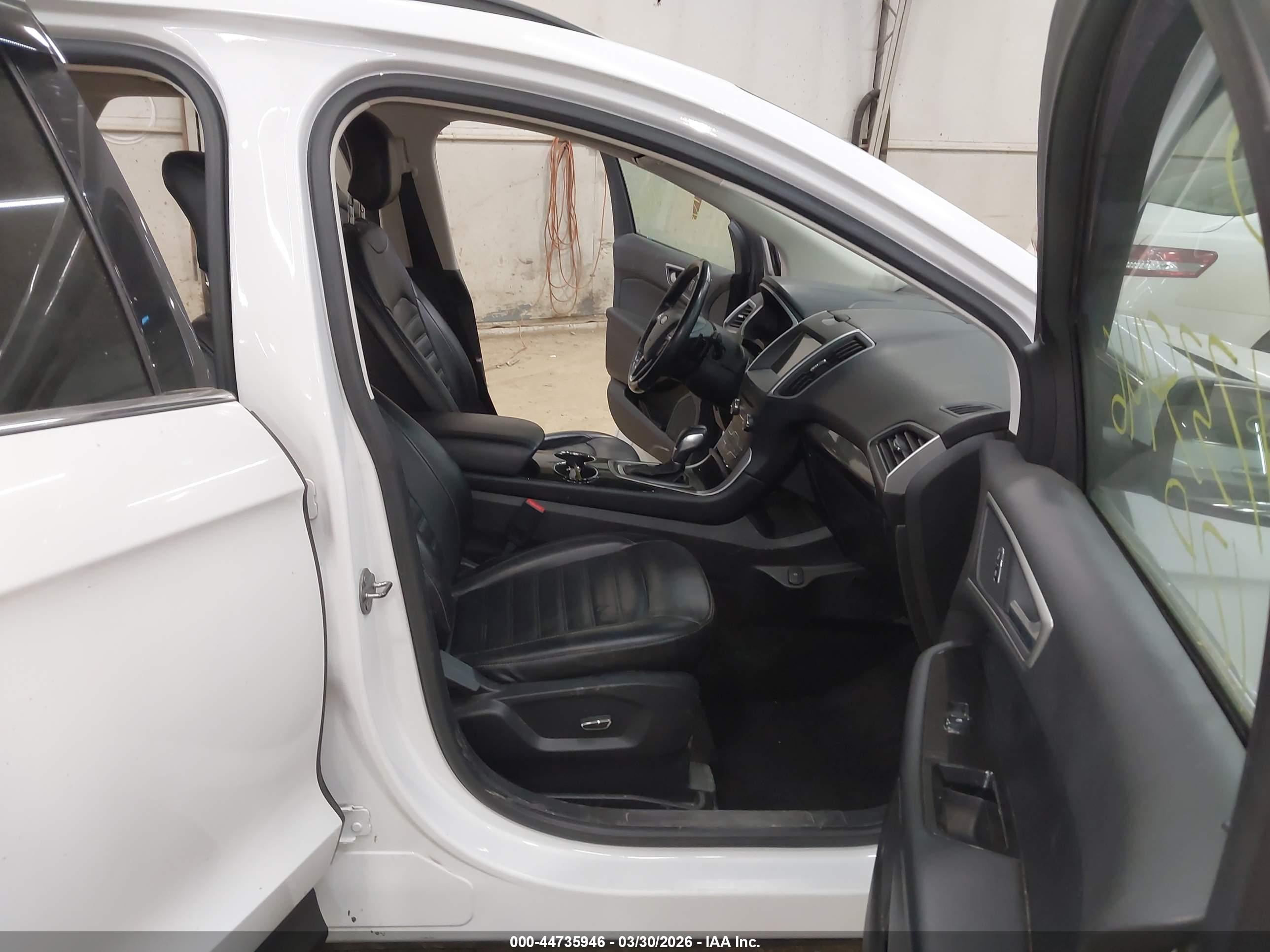 FORD EDGE image 5
