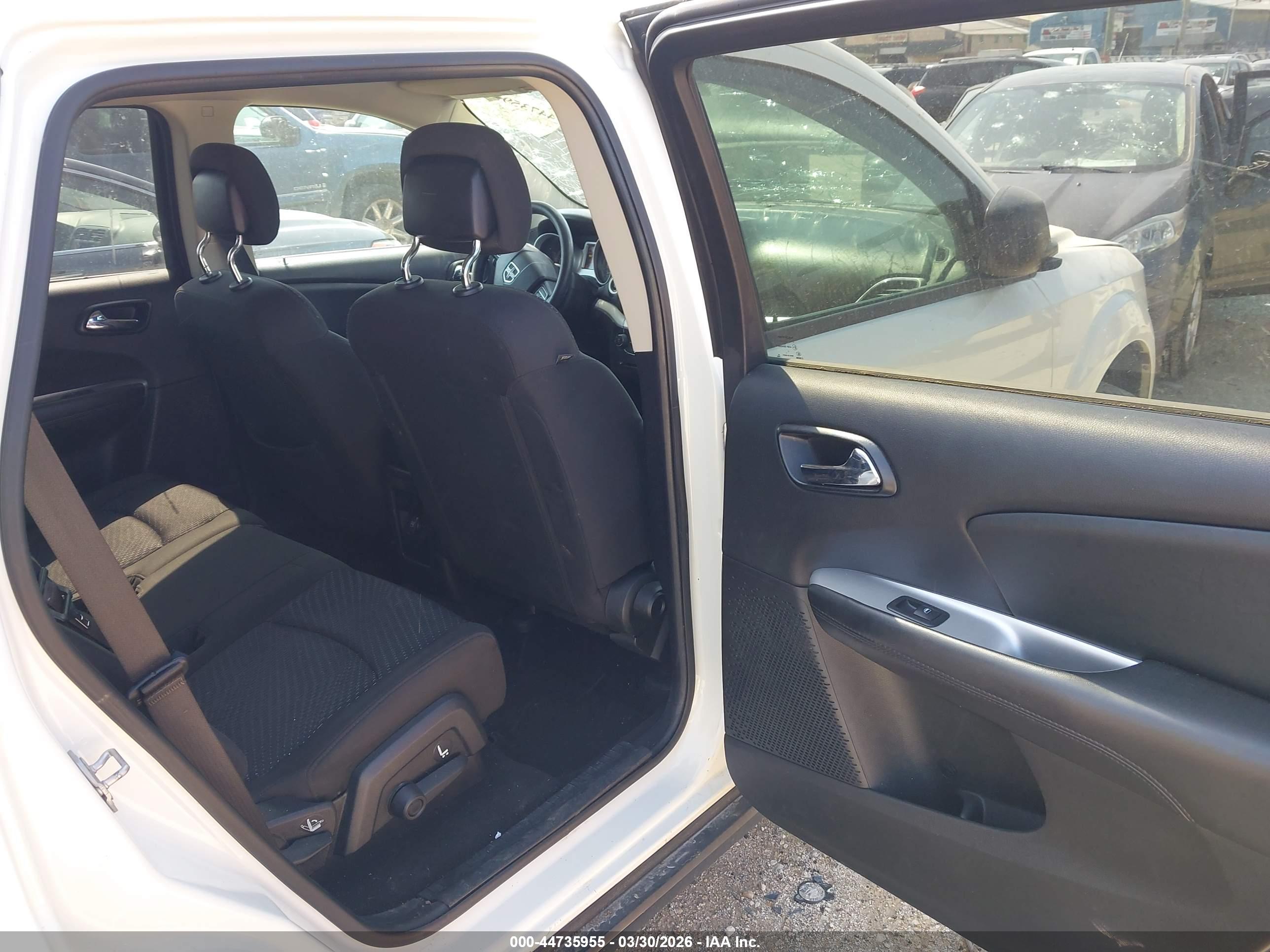 DODGE JOURNEY image 8
