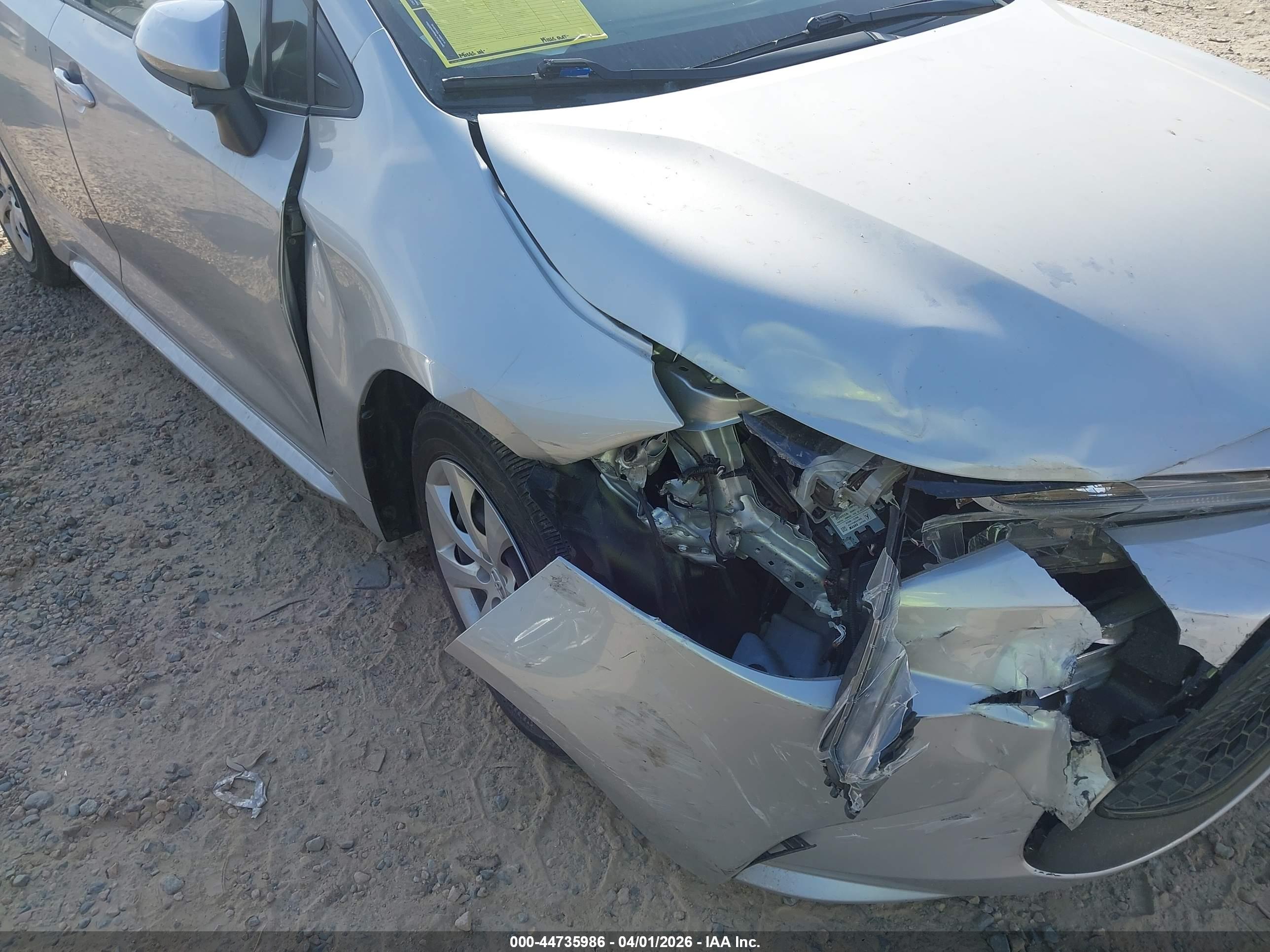 TOYOTA COROLLA image 6