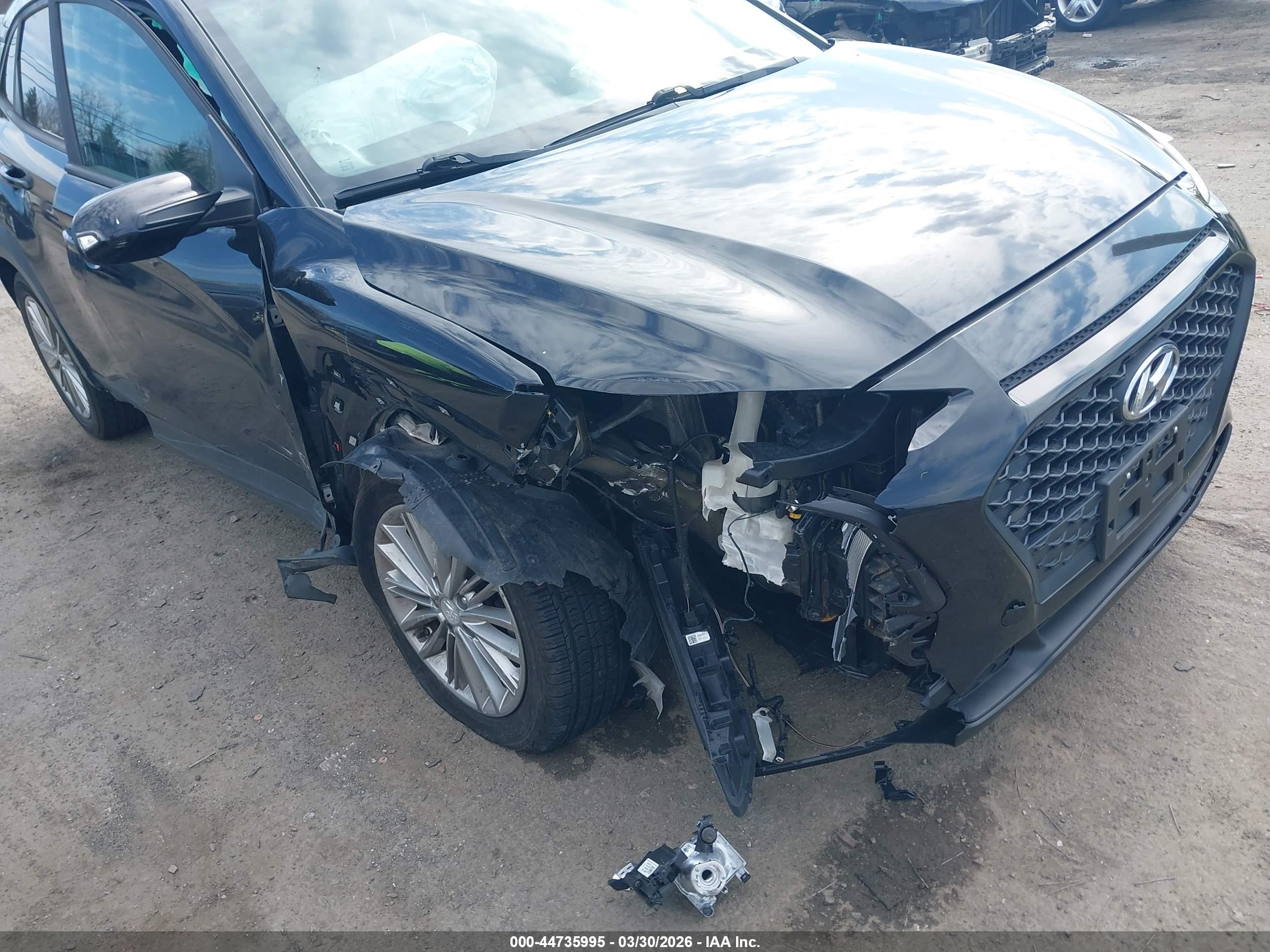 HYUNDAI KONA image 6