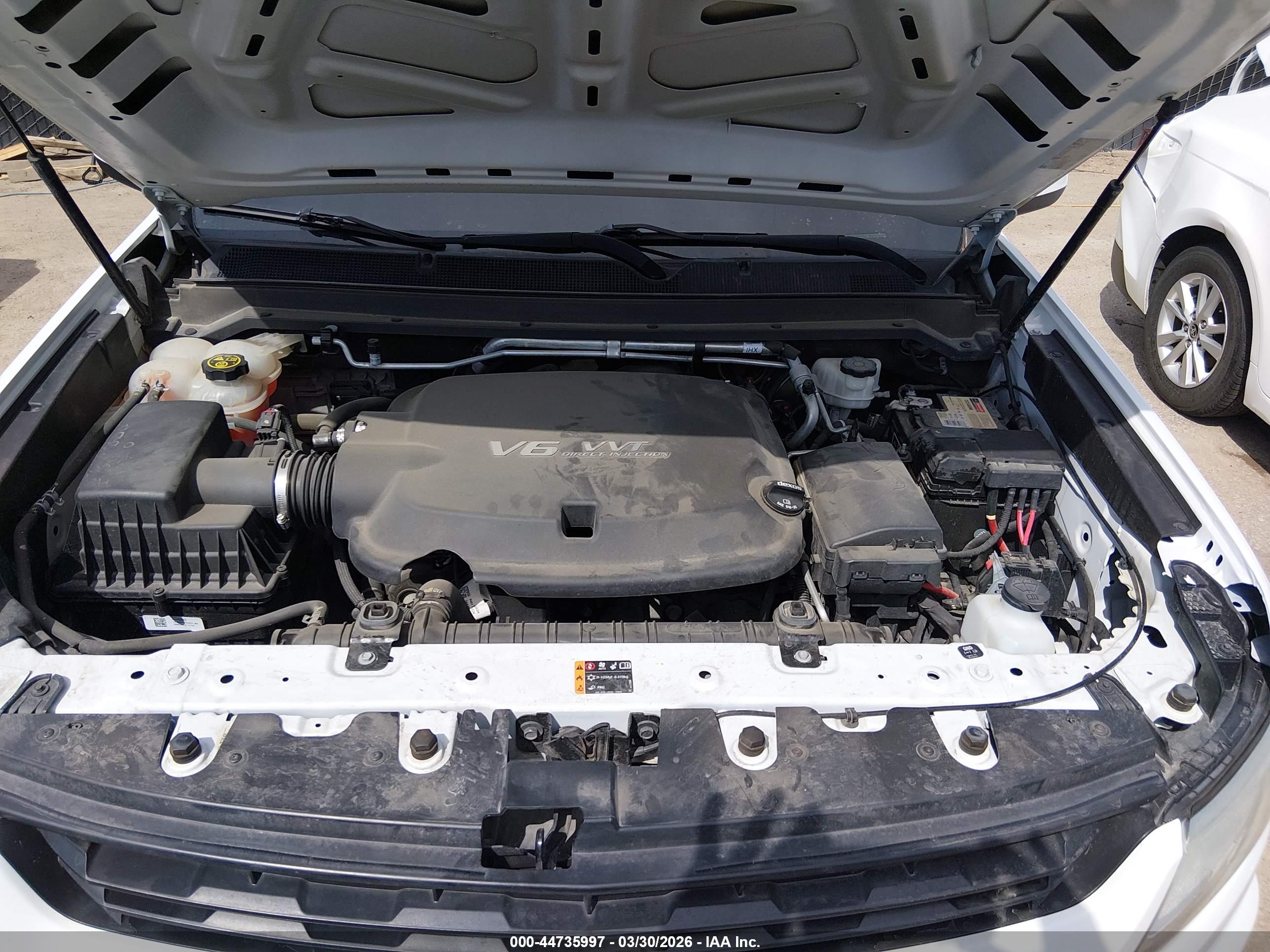 CHEVROLET COLORADO image 10
