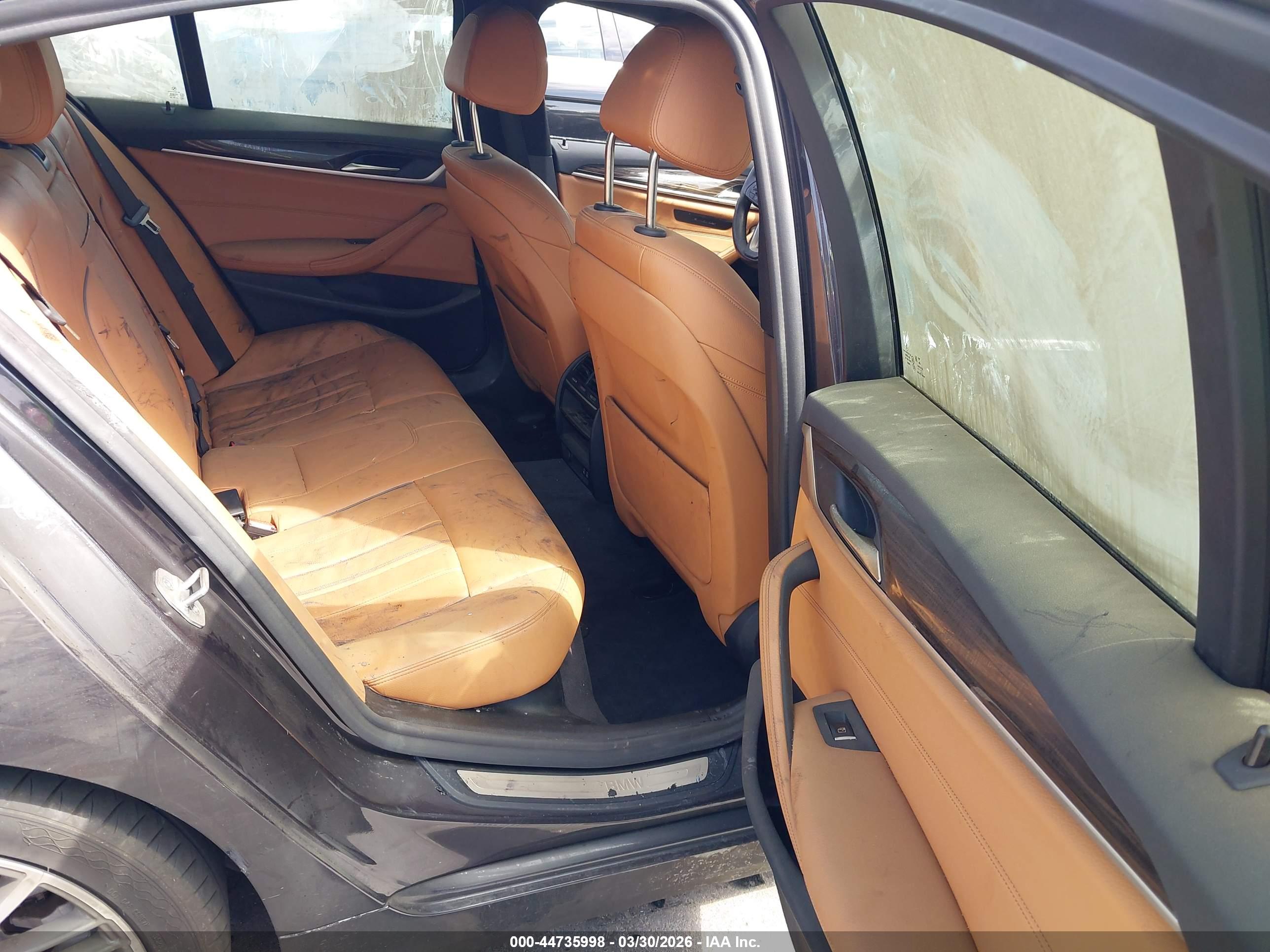 BMW 530I image 8