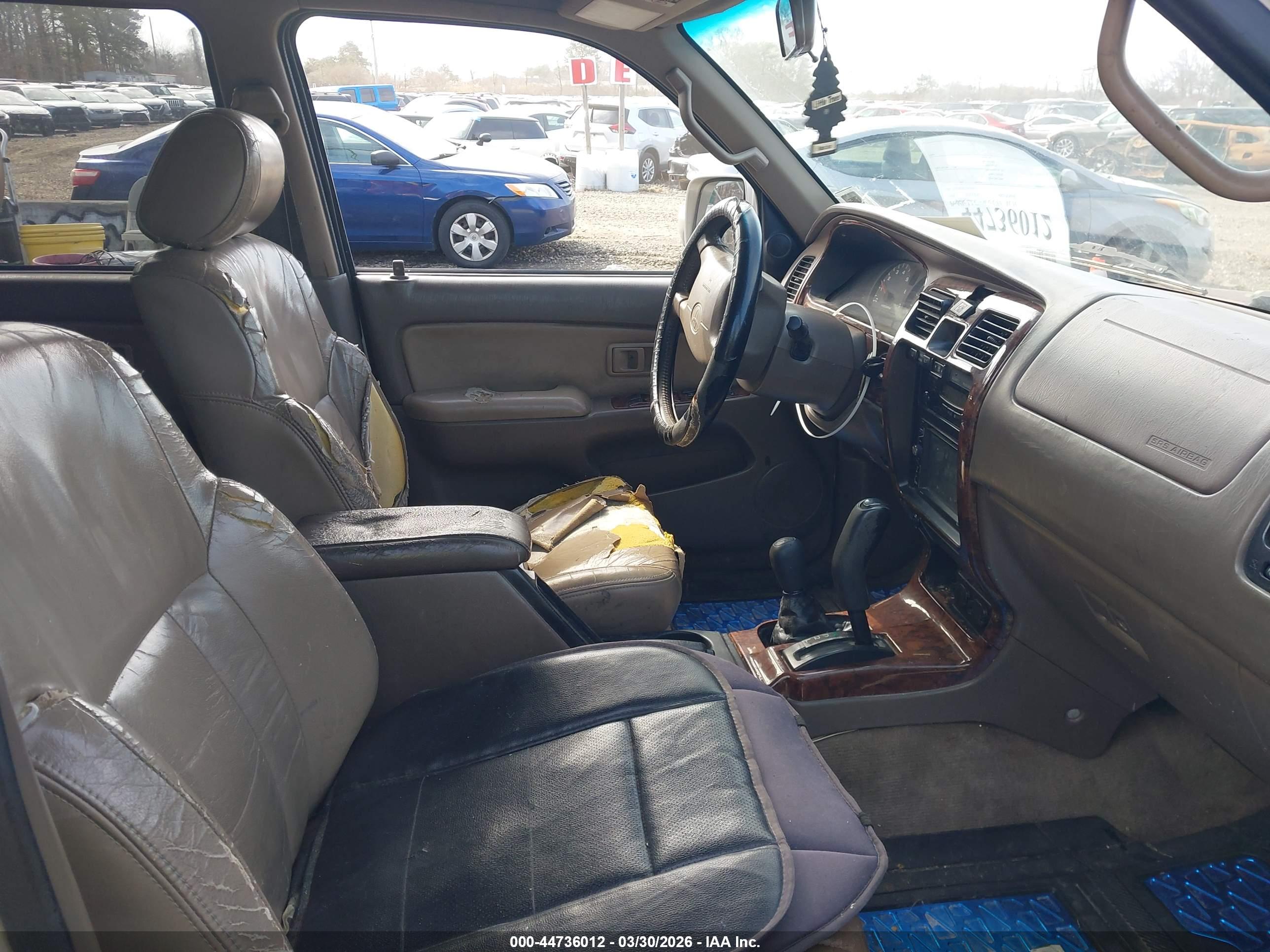 TOYOTA 4RUNNER image 5
